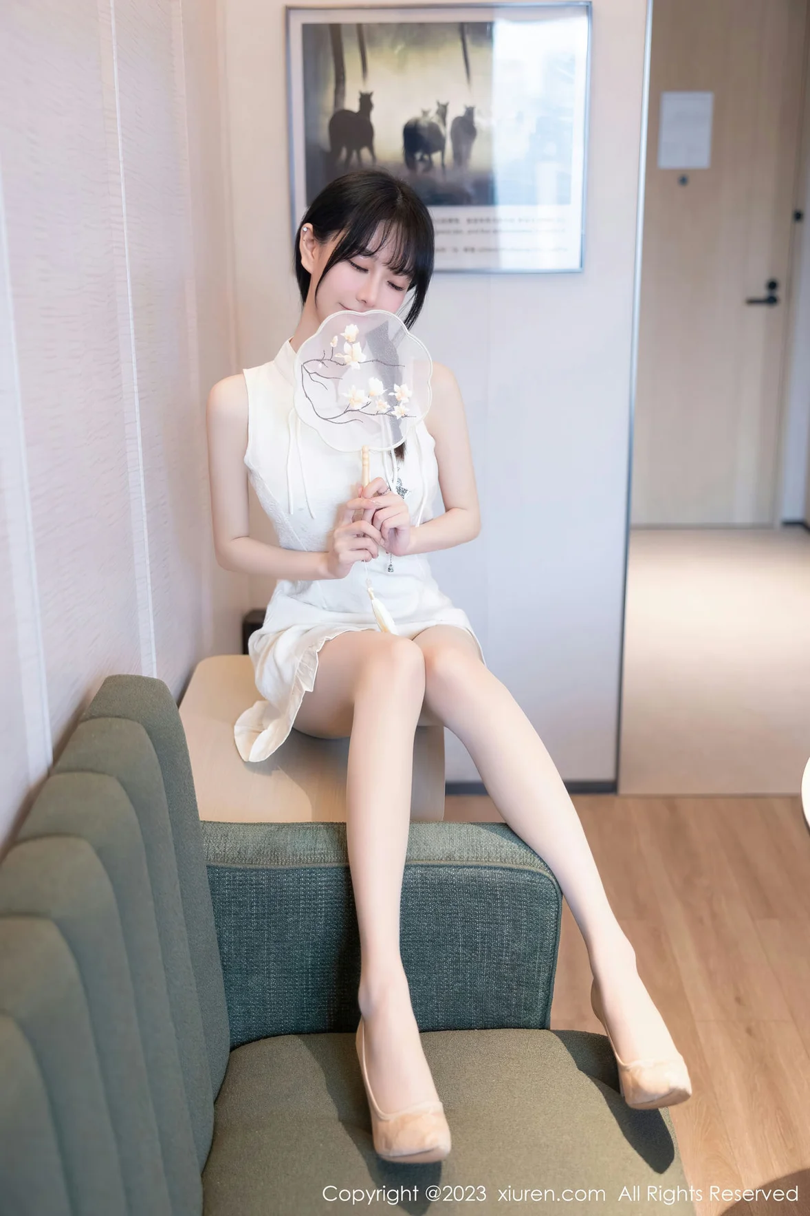  XiuRen 秀人 No.6813 幼幼 白色旗袍性感写真 [81P]第3张