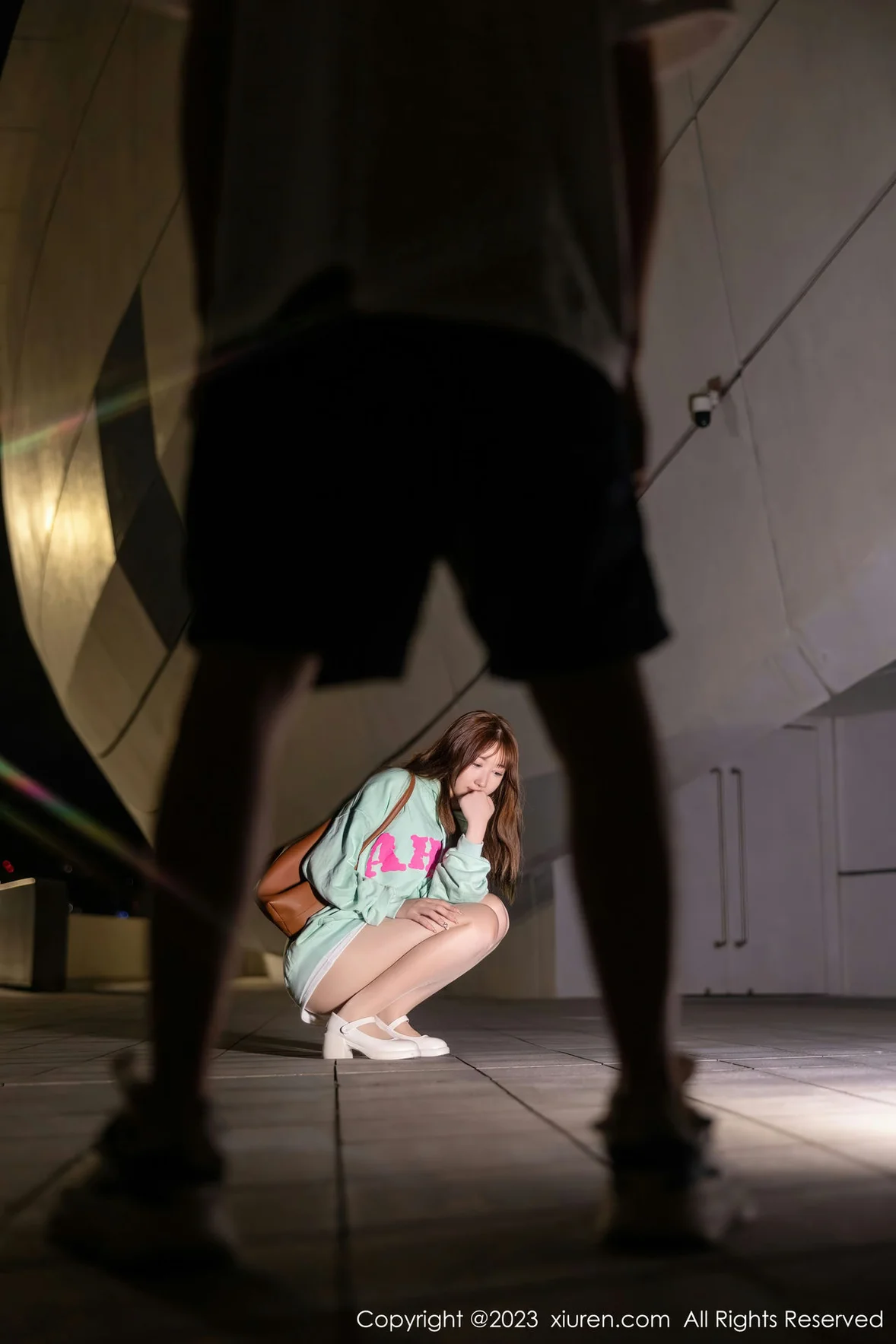  XiuRen 秀人 No.7072 江真真 户外拍摄性感写真 [81P]第3张