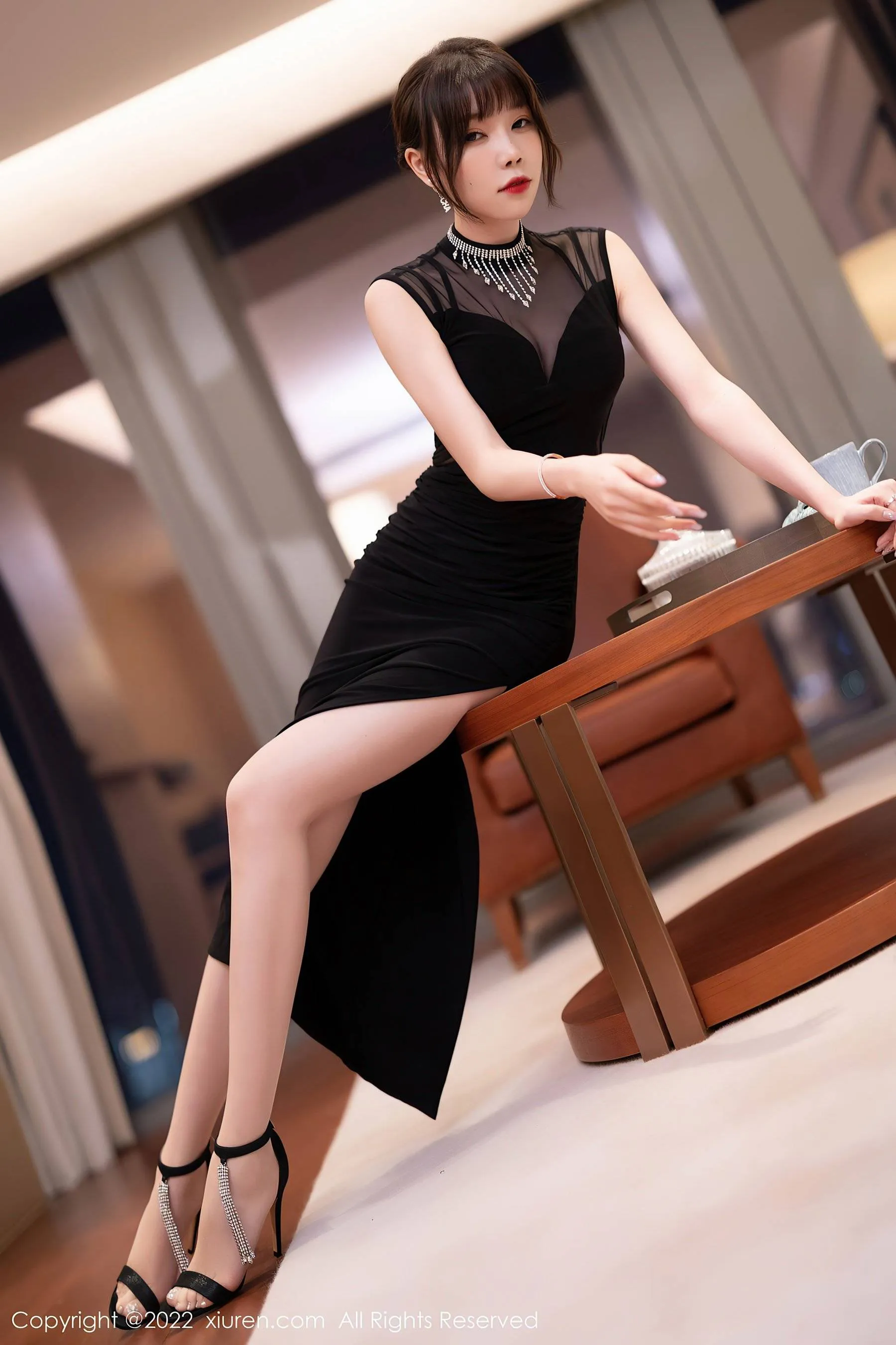  秀人网 No.5460 徐莉芝Booty 丝袜美腿第19张