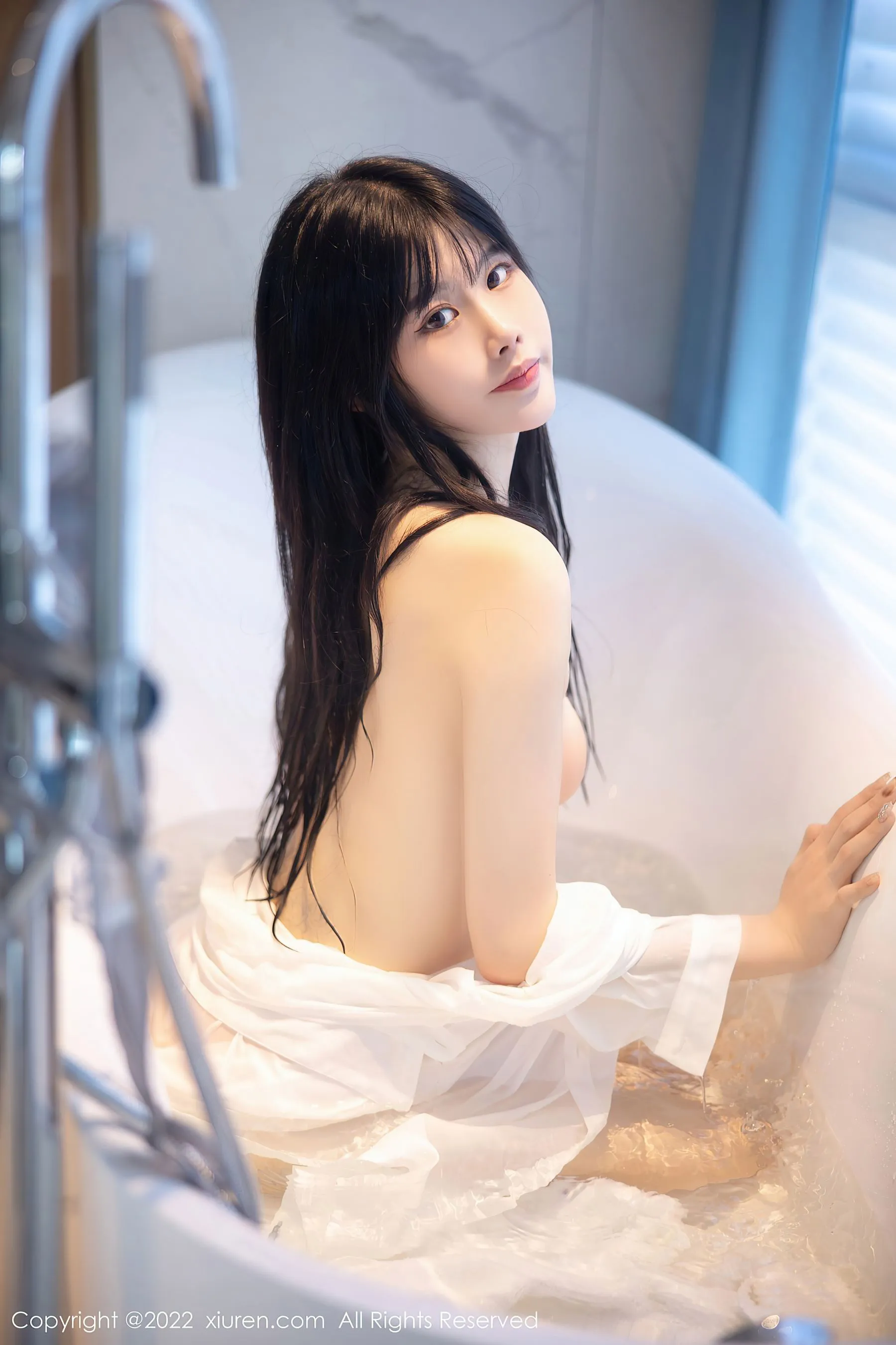  秀人网 No.5909 77qiqi 浴缸美腿第20张