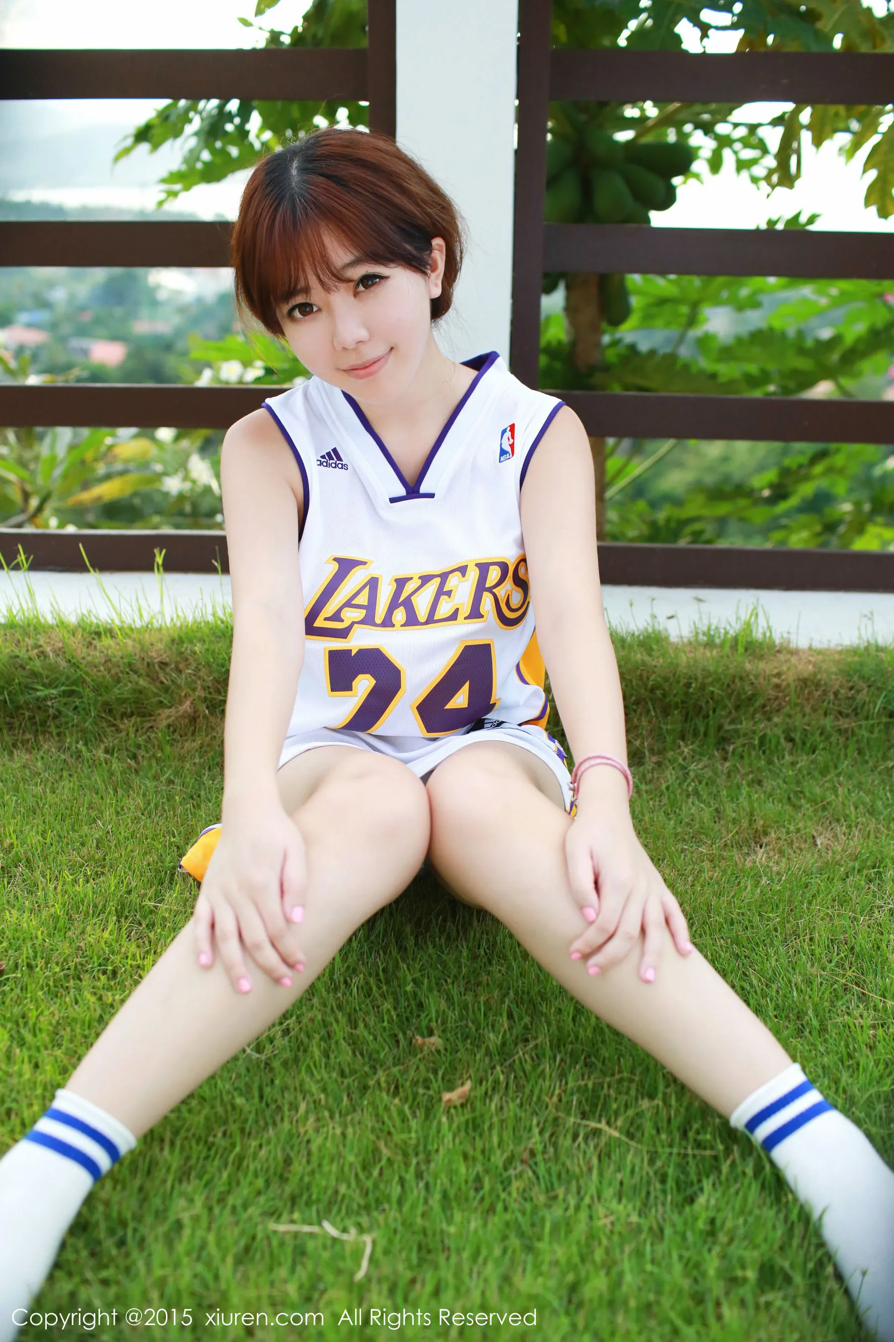  刘飞儿Faye《科比篮球服+布条内衣》 秀人网 No.452第1张