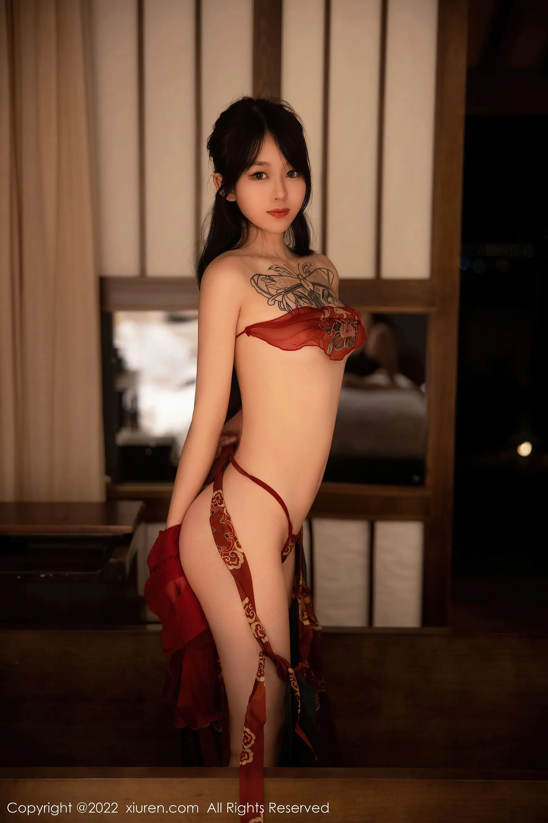  秀人网 No.5527 奶瓶. 大理旅拍第11张