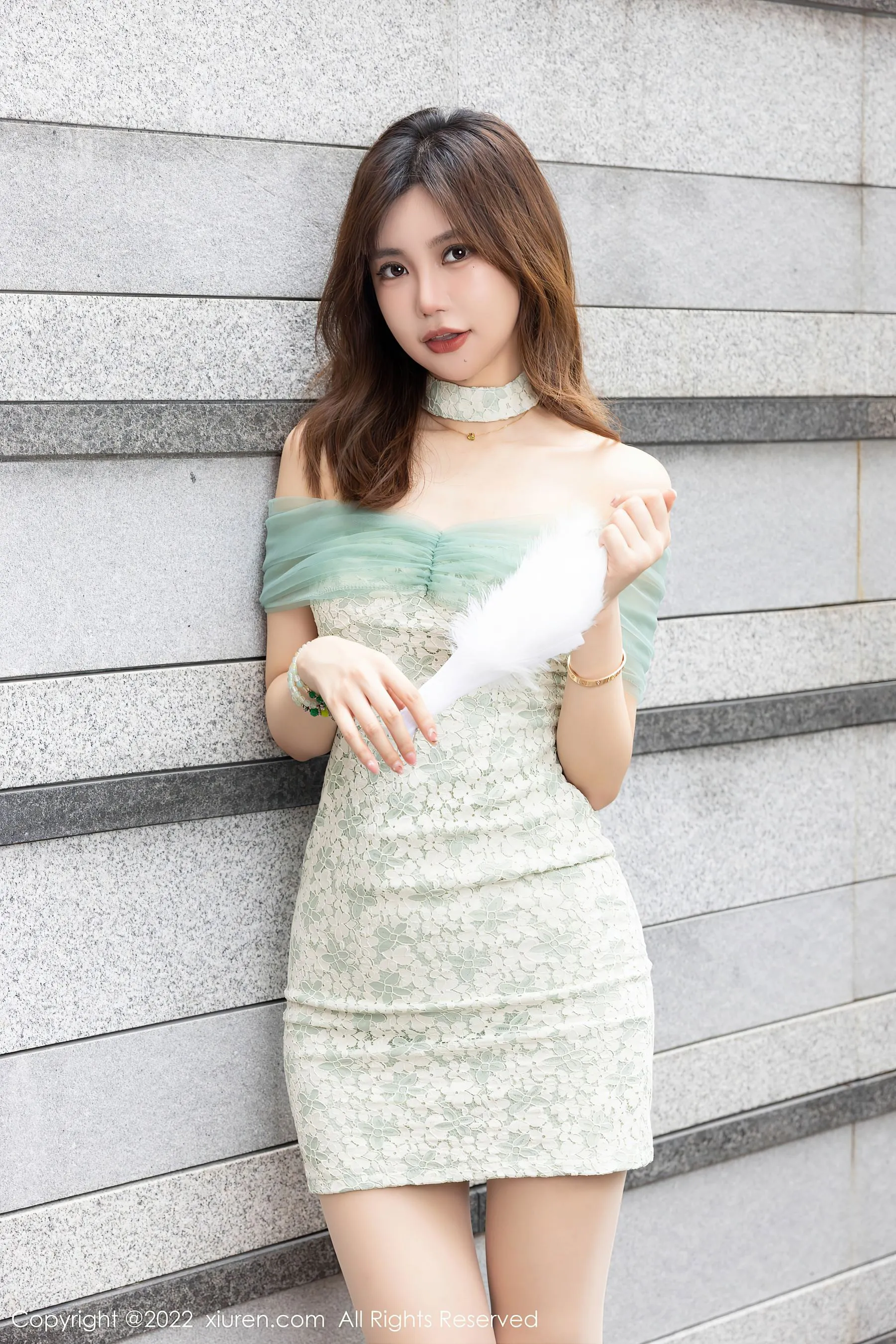  秀人网 No.5809 绮里嘉ula 丝袜美腿第16张