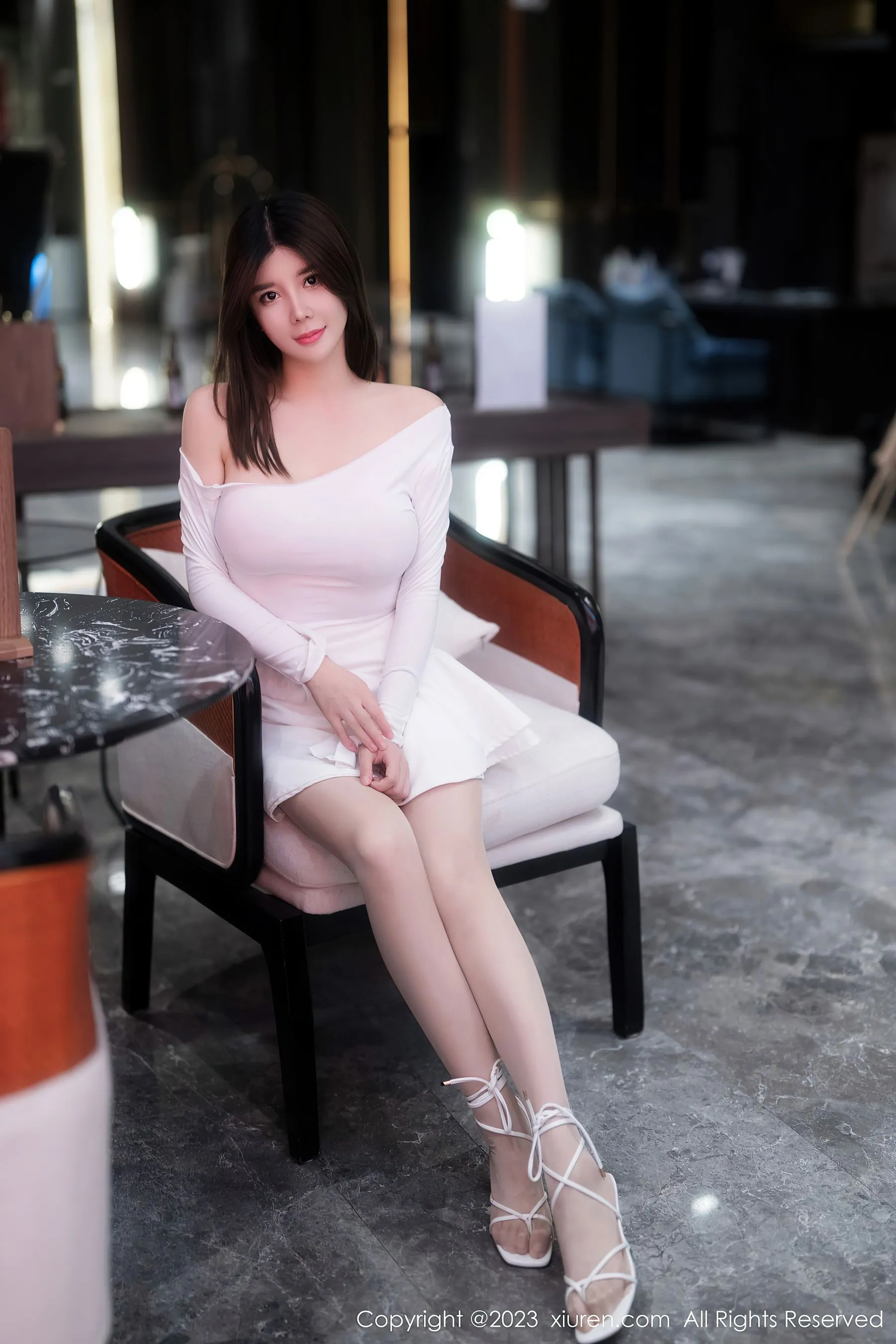  秀人网 No.6218 周jojobaby 丝袜美腿第18张