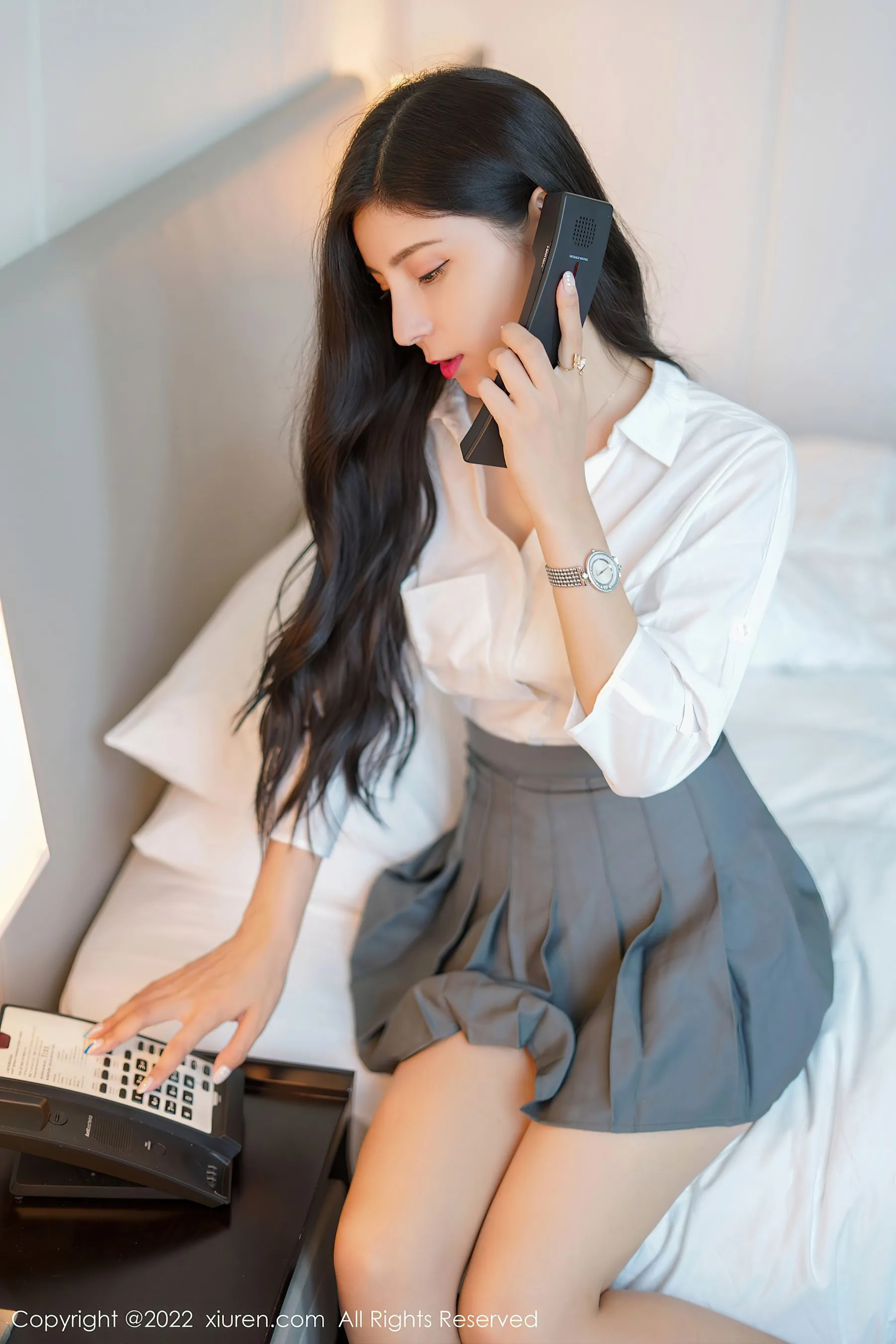  秀人网 No.4918 小蛮妖Yummy 美臀短裙第3张