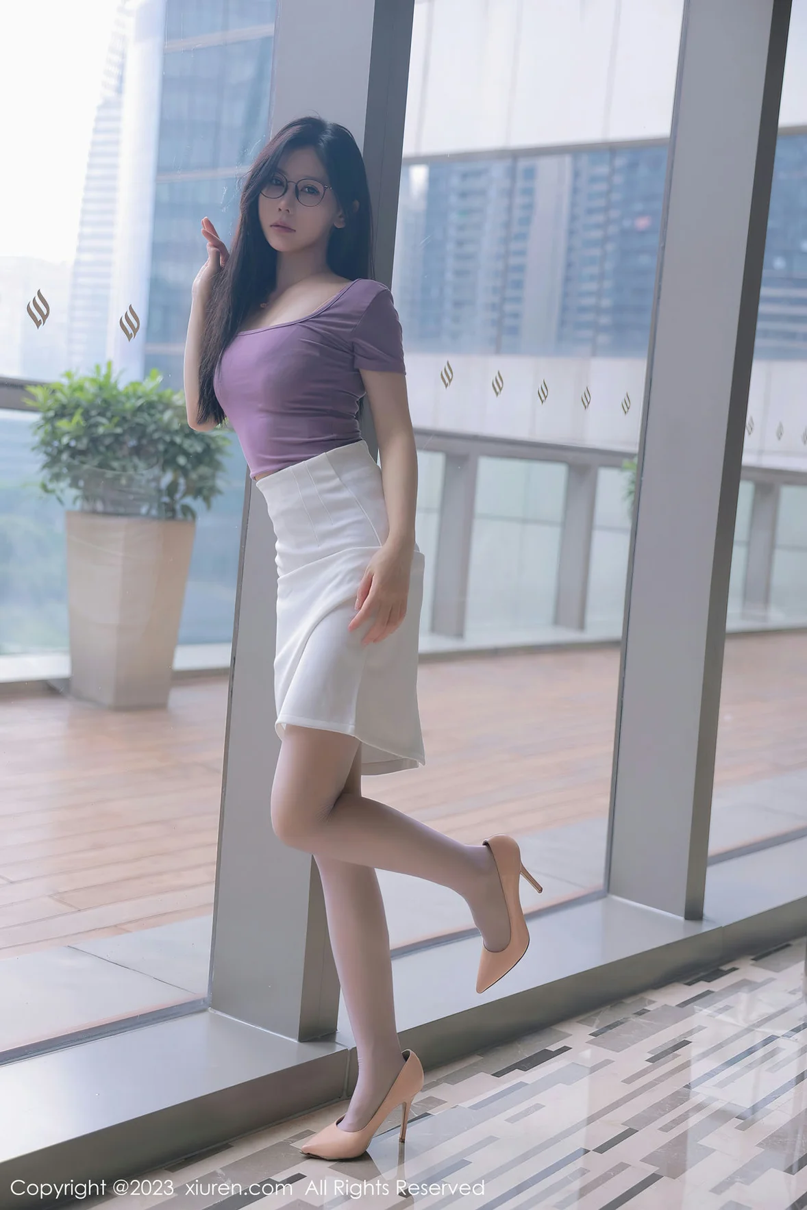  XiuRen 秀人 No.6865 尹甜甜 淡红色蕾丝内衣泰国旅拍 [86P]第10张