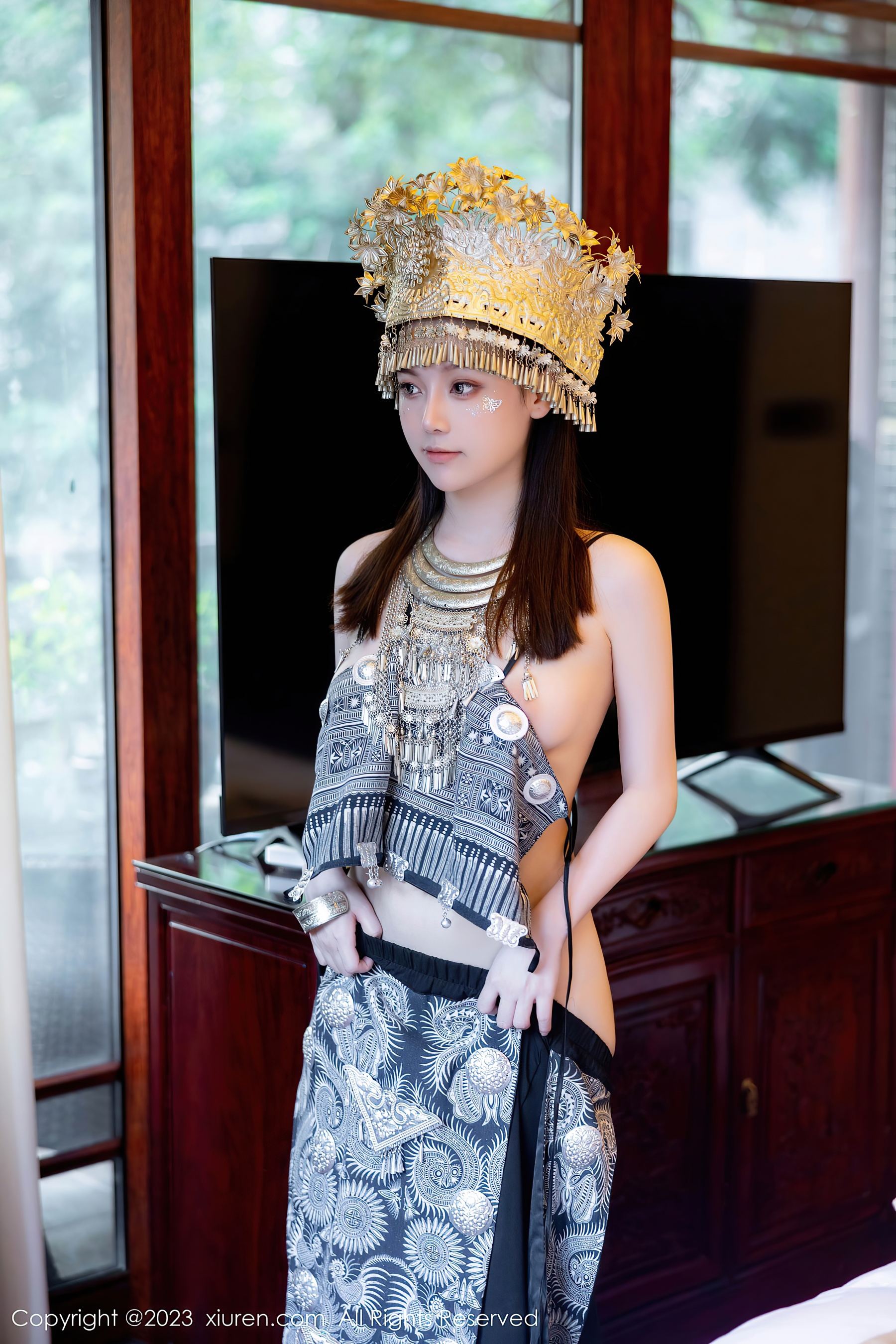  XiuRen 秀人 No.7448 豆瓣酱 苗族服饰第3张