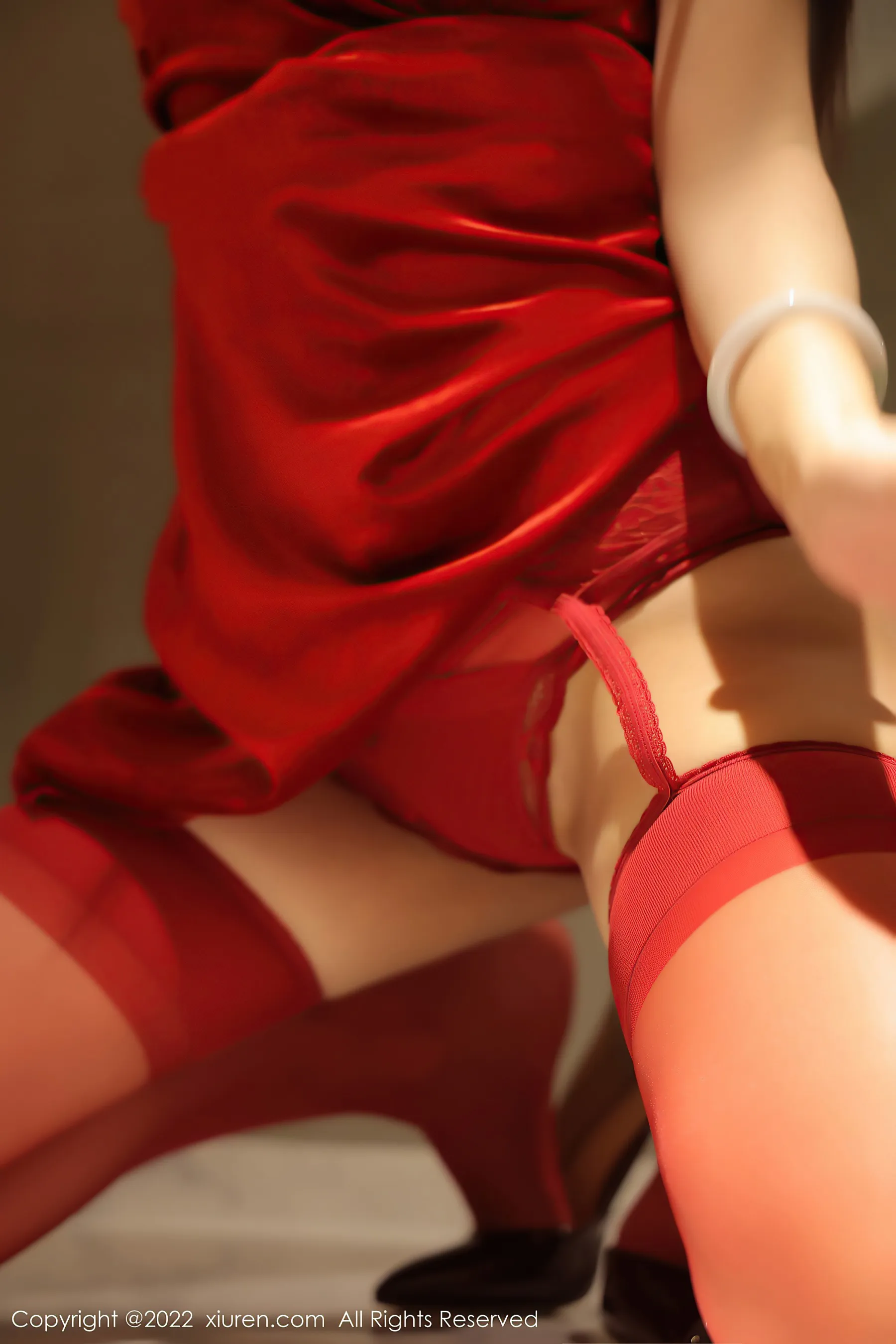  秀人网 No.4572 汐汐baby 酒店场景美腿丝袜第26张