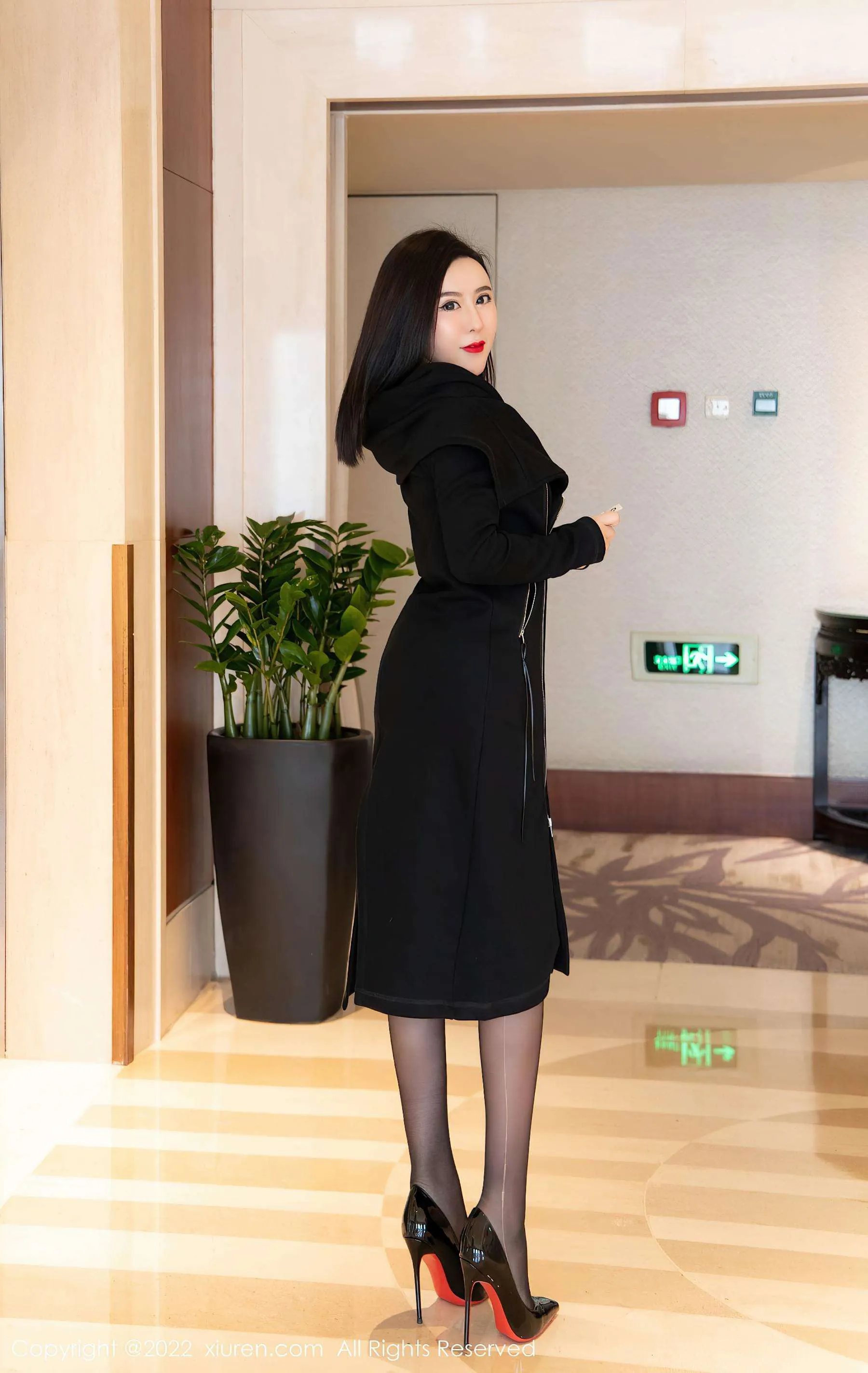  秀人网 No.4844 伊诺 新人黑丝第15张