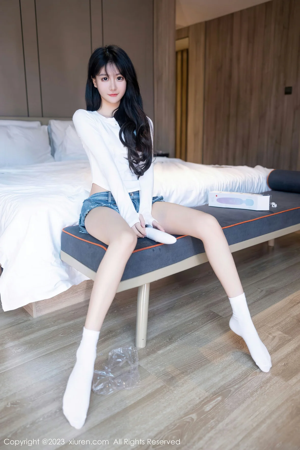  XiuRen 秀人 No.7010 幼幼 清纯少女性感写真 [89P]第20张