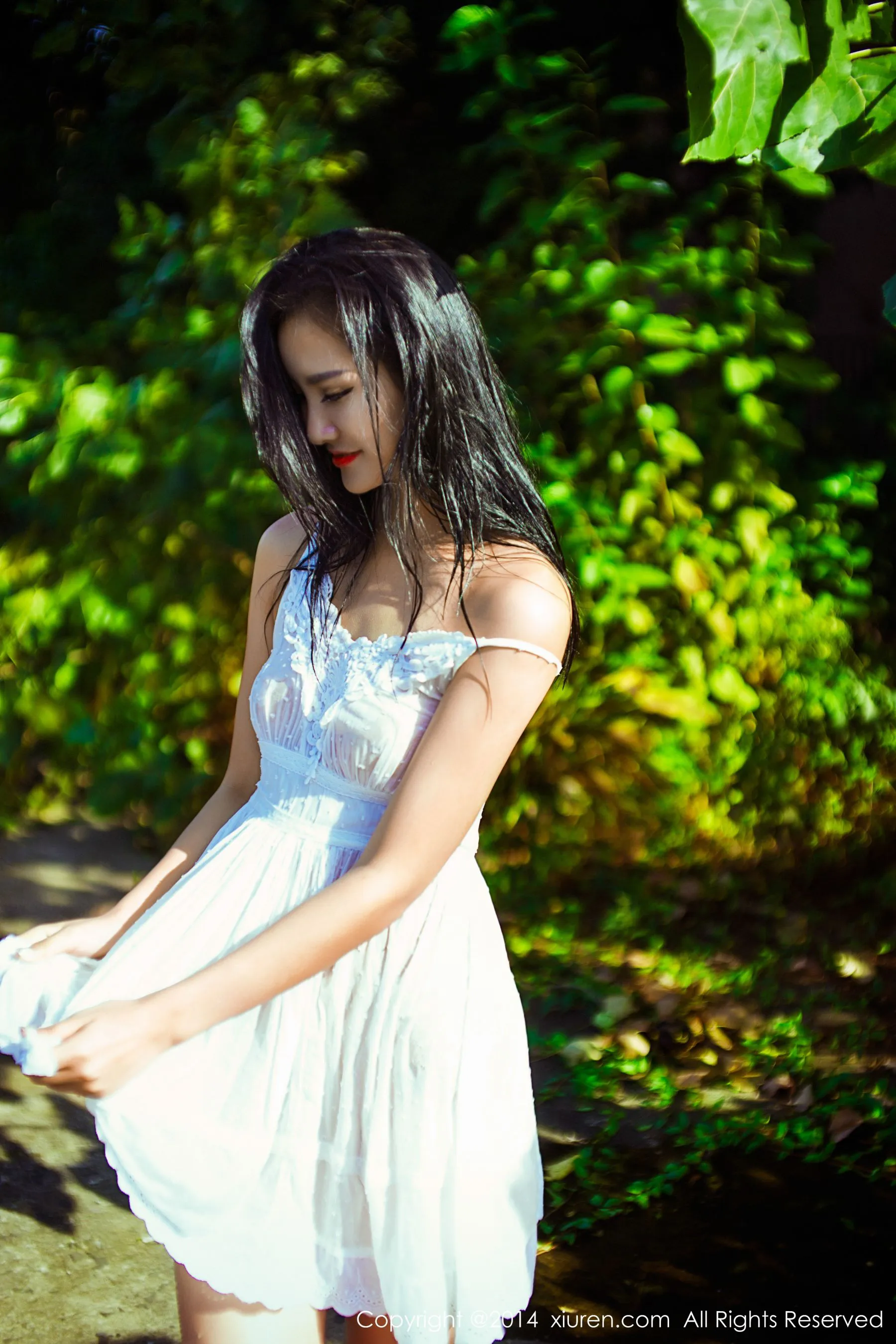  刘薇拉《烈日下的少女》 秀人网 No.226第13张