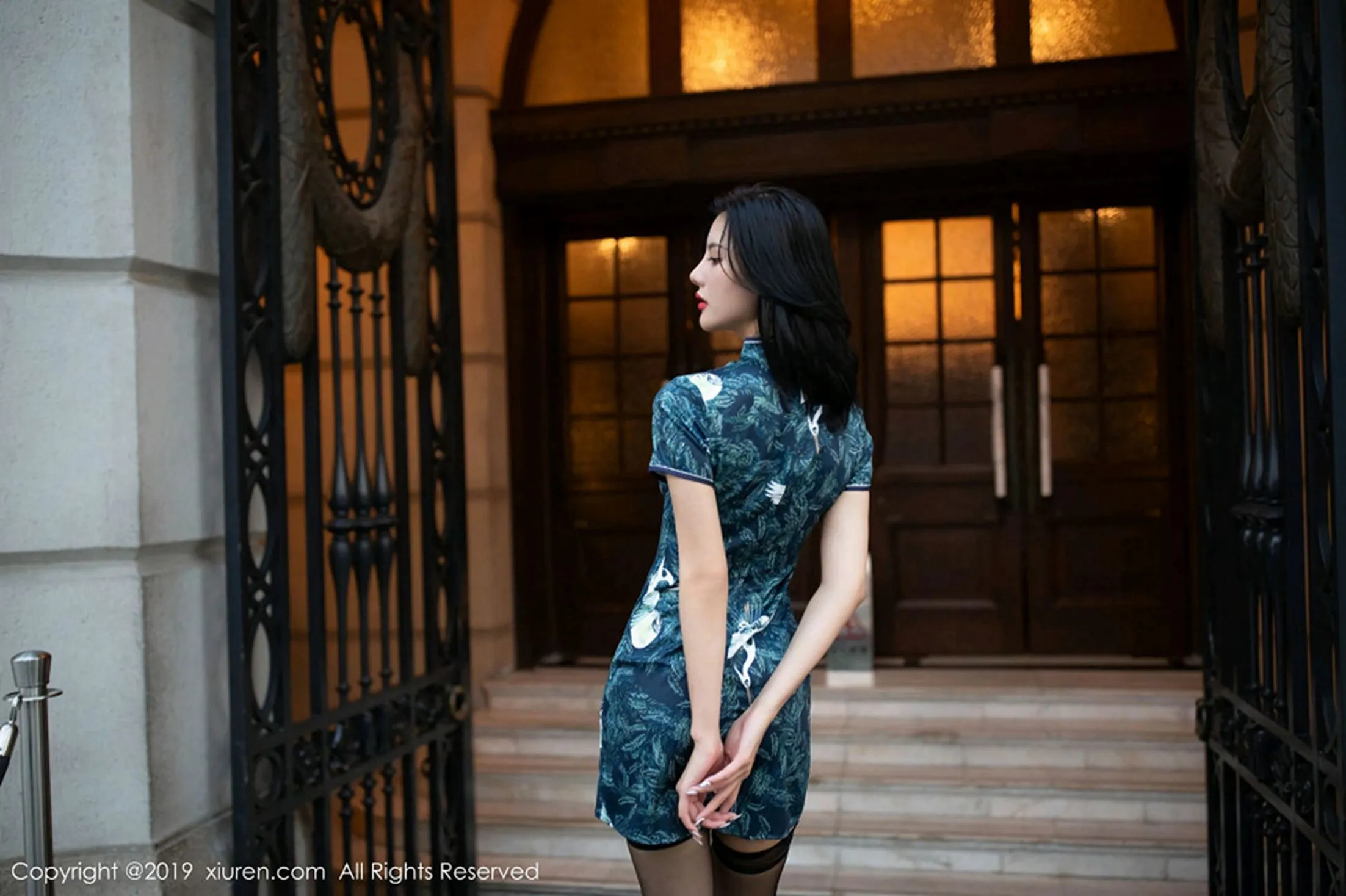 秀人XIUREN No.1607 就是阿朱啊第5张