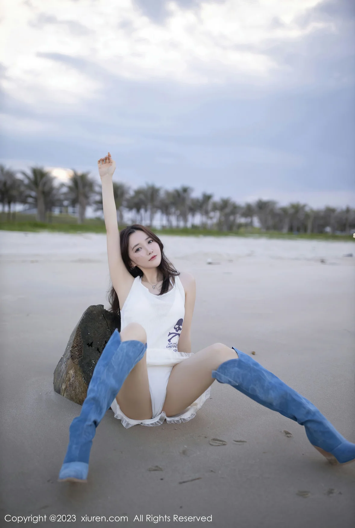  XiuRen 秀人 No.6852 鱼子酱Fish 白色比基尼巴厘岛旅拍1 [81P]第4张