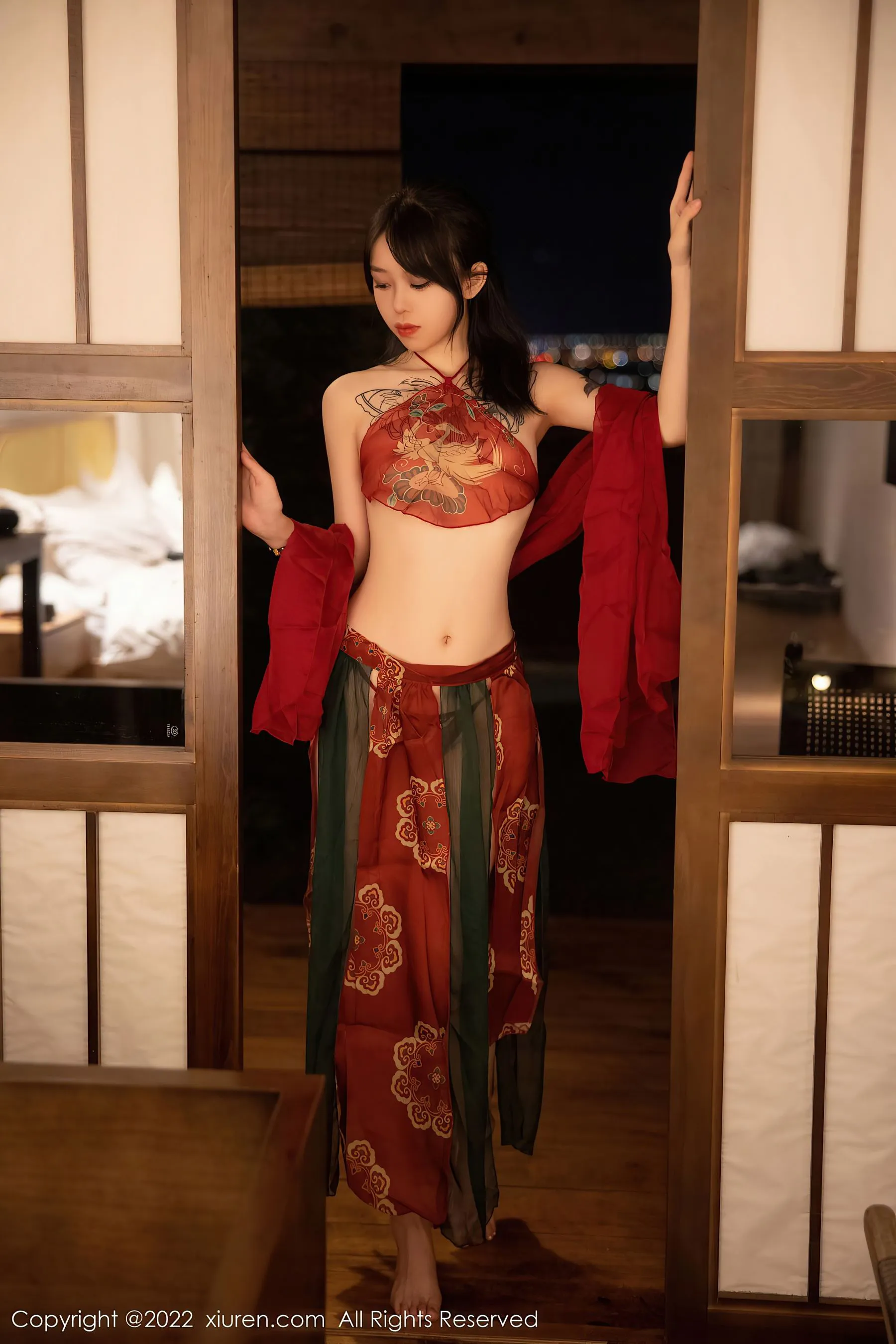  秀人网 No.5527 奶瓶. 大理旅拍第3张