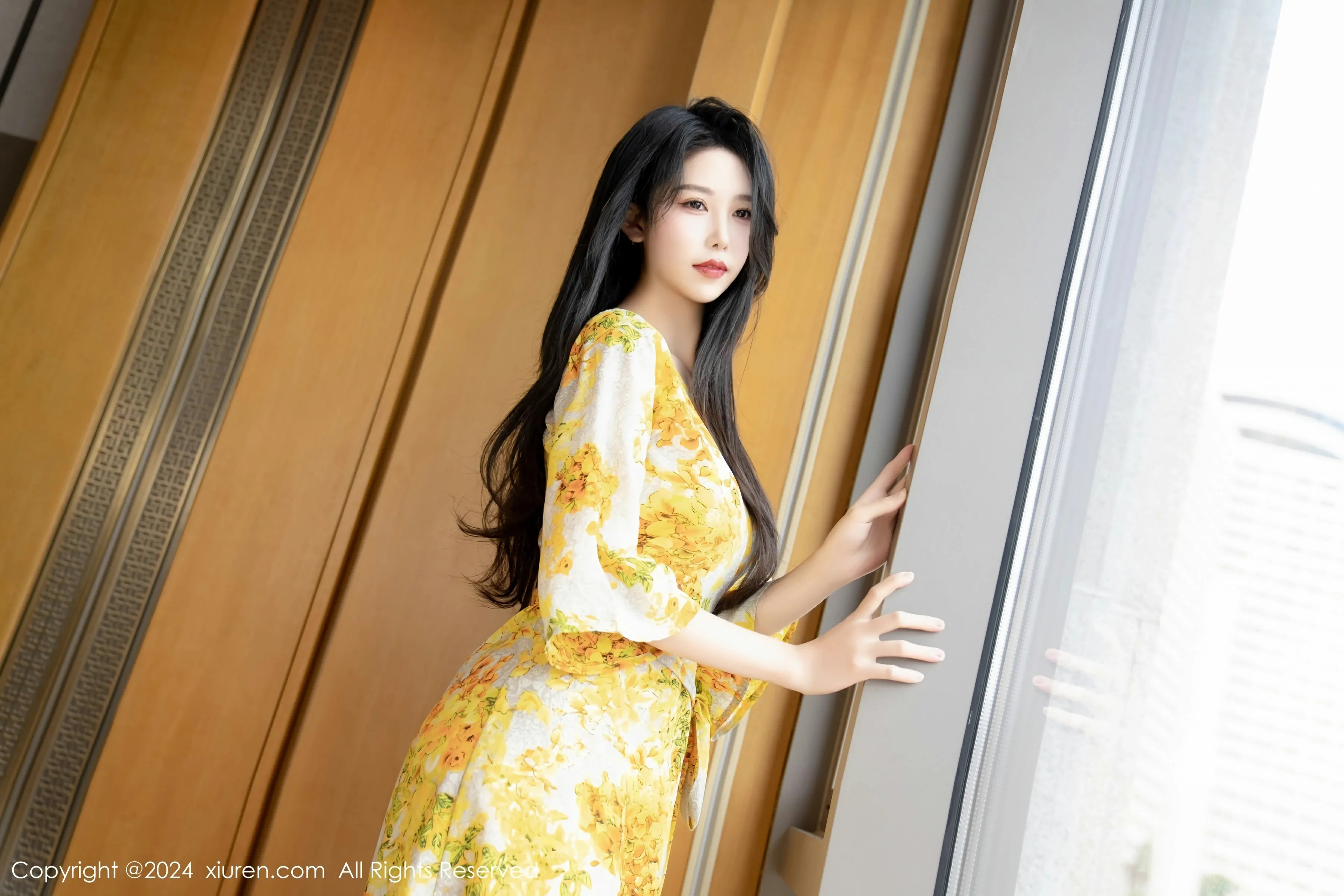  XiuRen 秀人 No.7981 利世 [99P]第4张