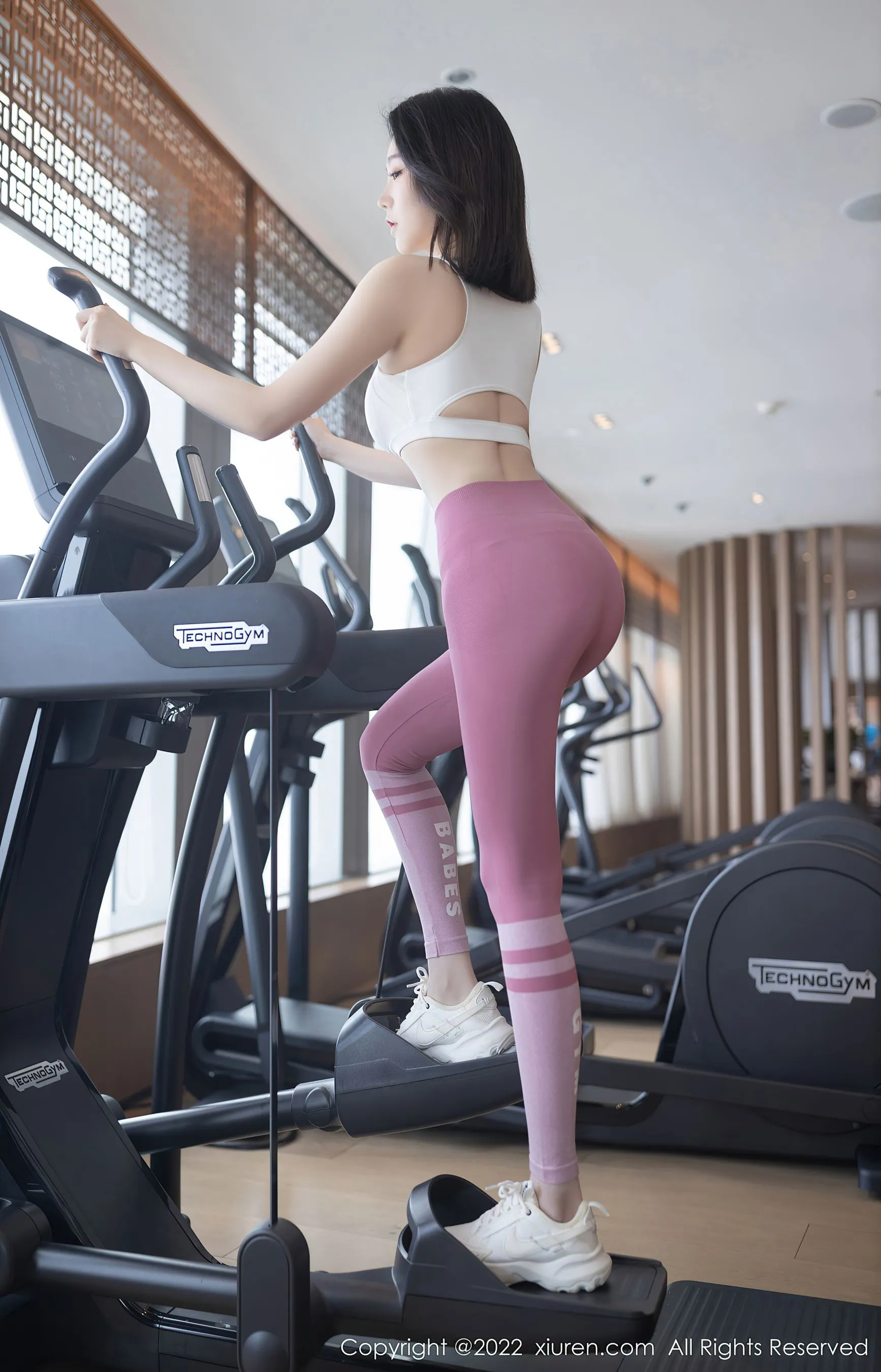 秀人网 No.4988 安然anran 健身美臀第15张