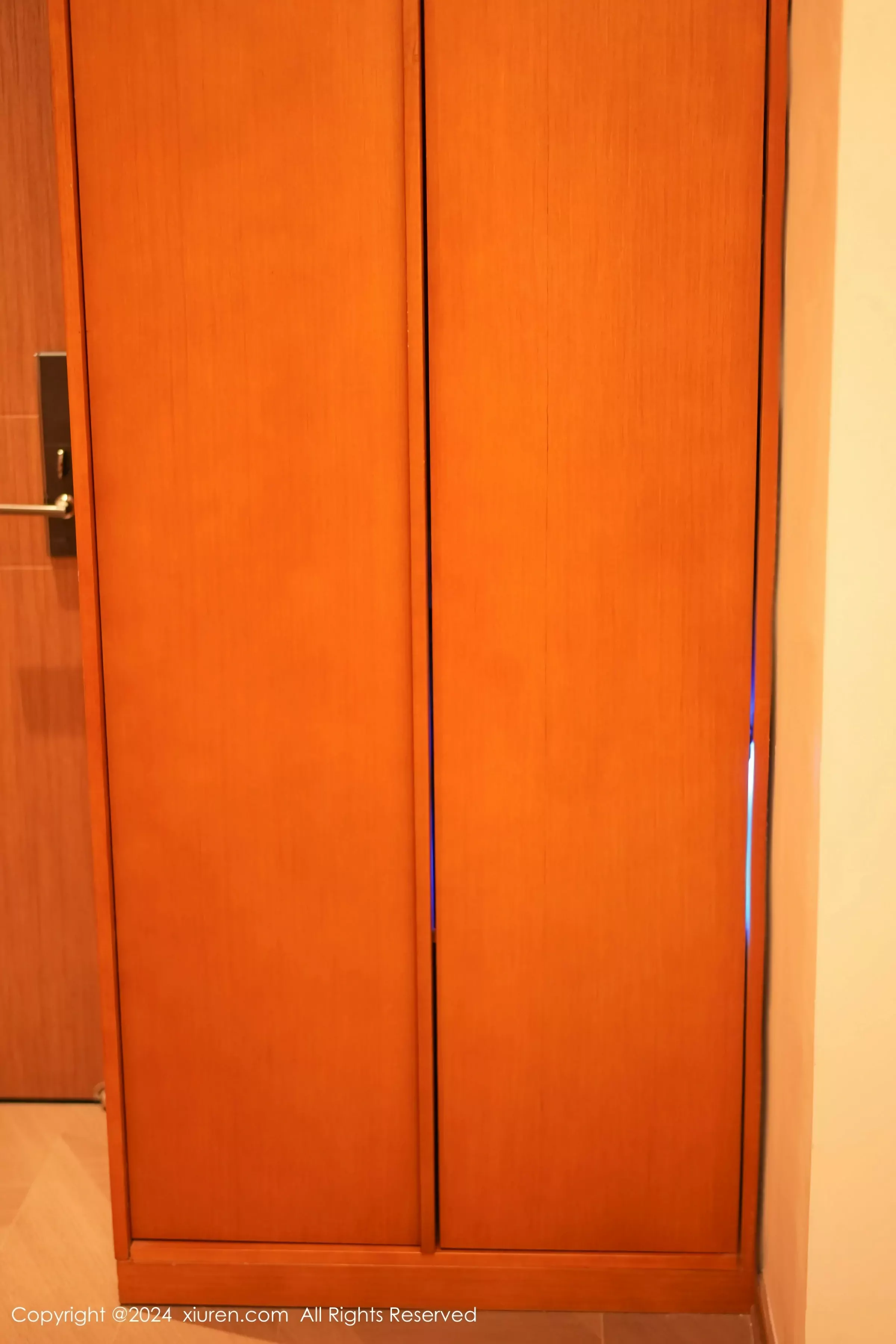  XiuRen 秀人 No.8054 谭小灵 [74P]第1张