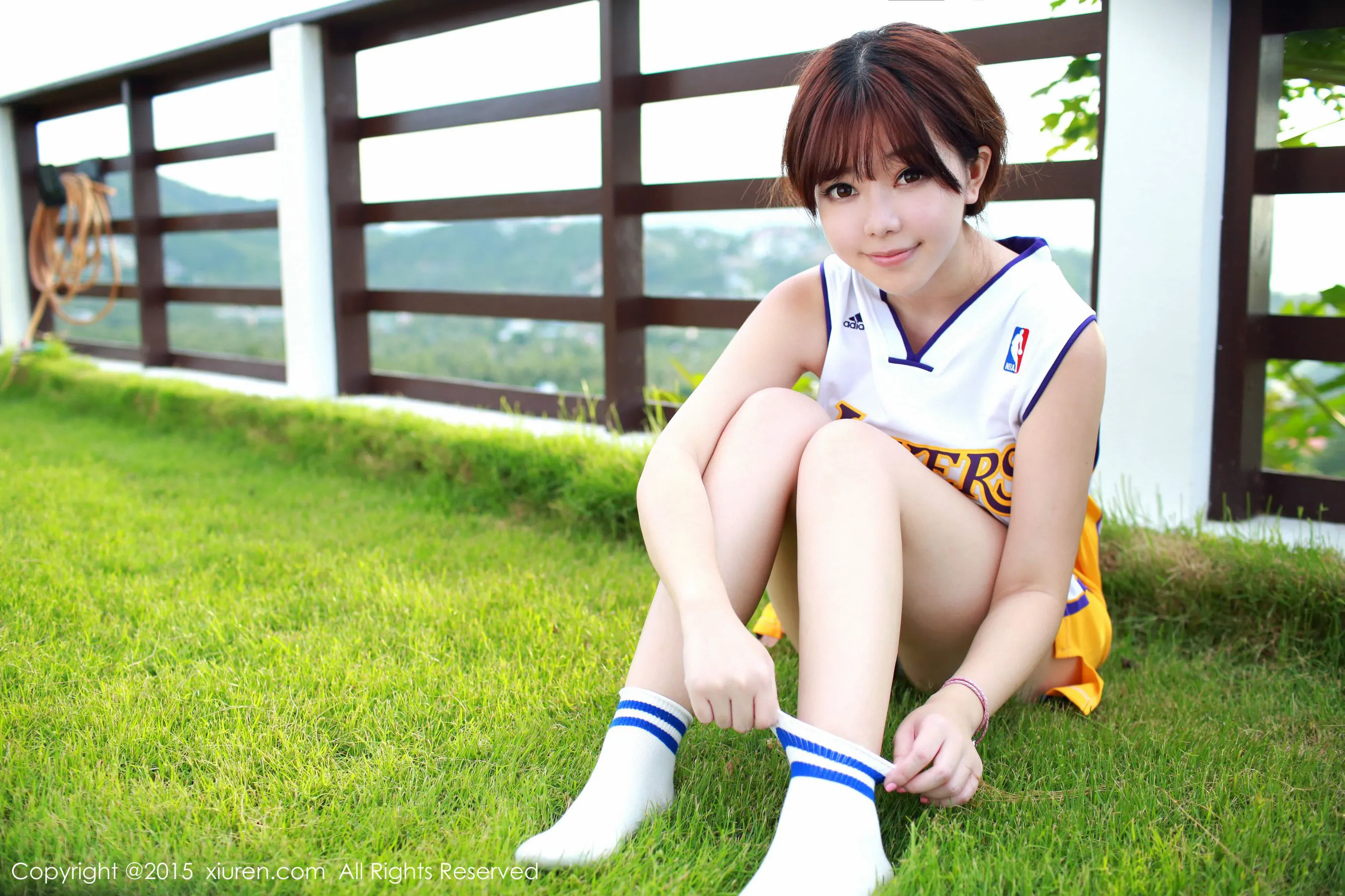  刘飞儿Faye《科比篮球服+布条内衣》 秀人网 No.452第3张