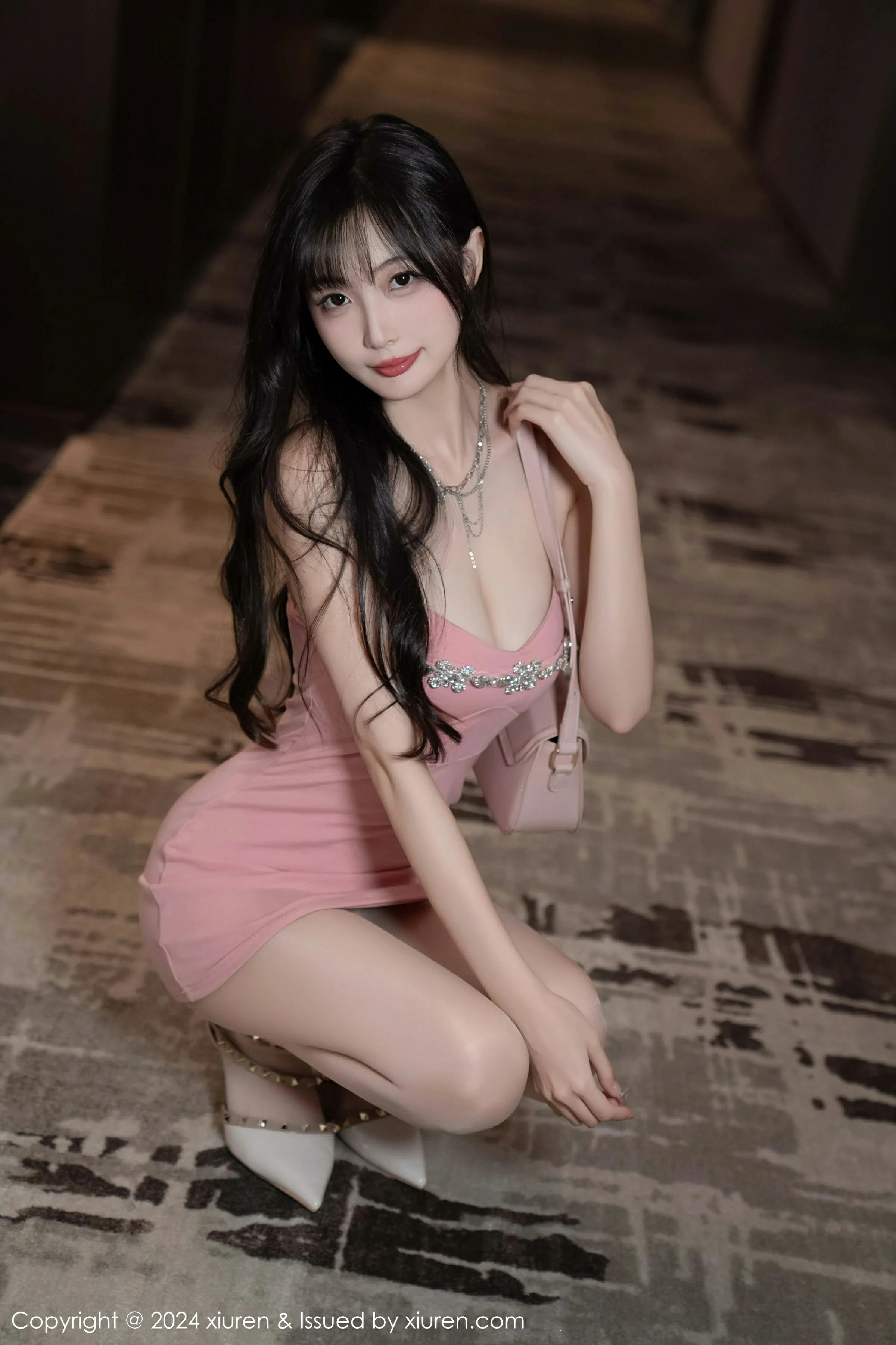  XiuRen 秀人 No.9380 林星阑 [107P]第1张