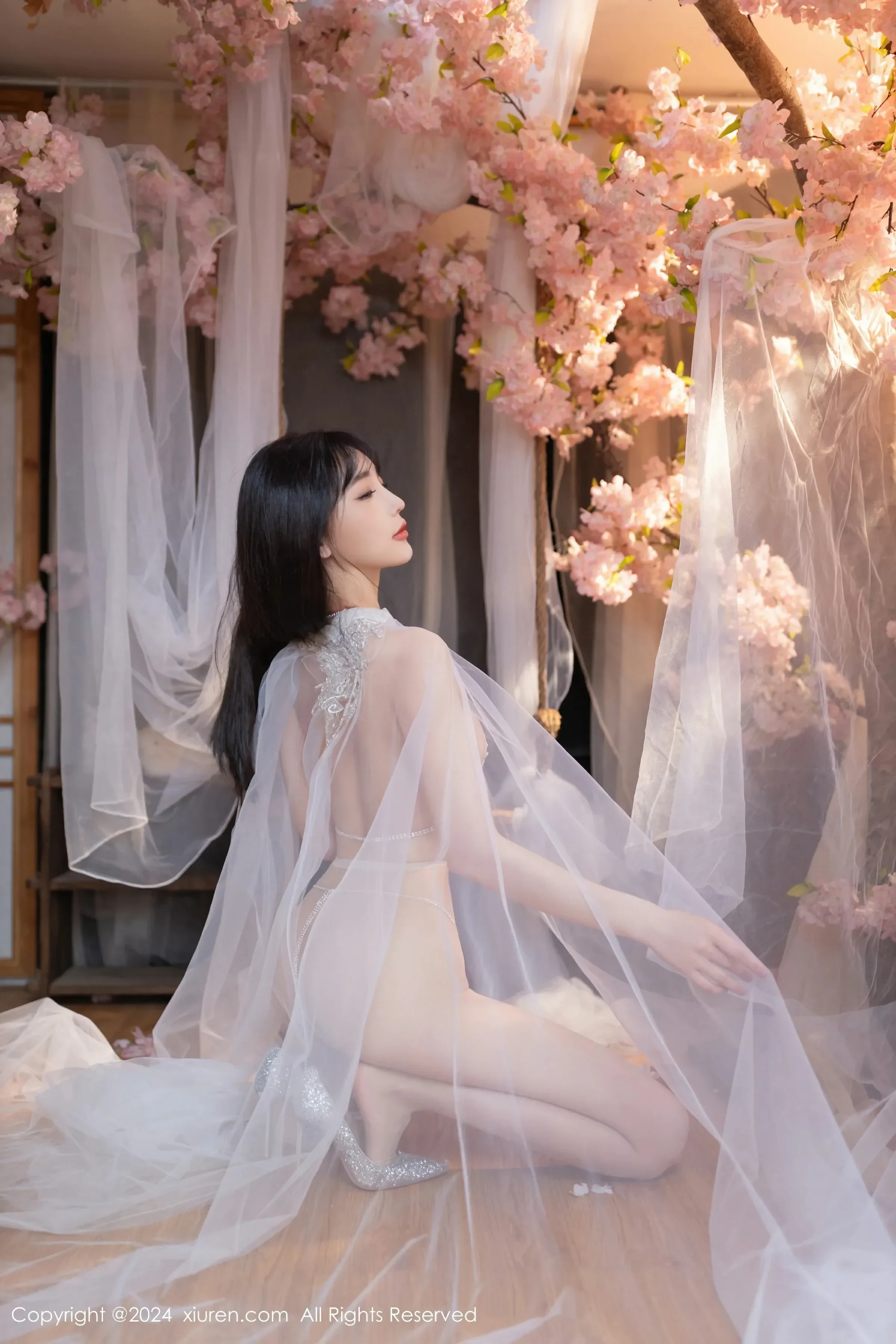  XiuRen 秀人 No.8807 陆萱萱 [80P]第4张