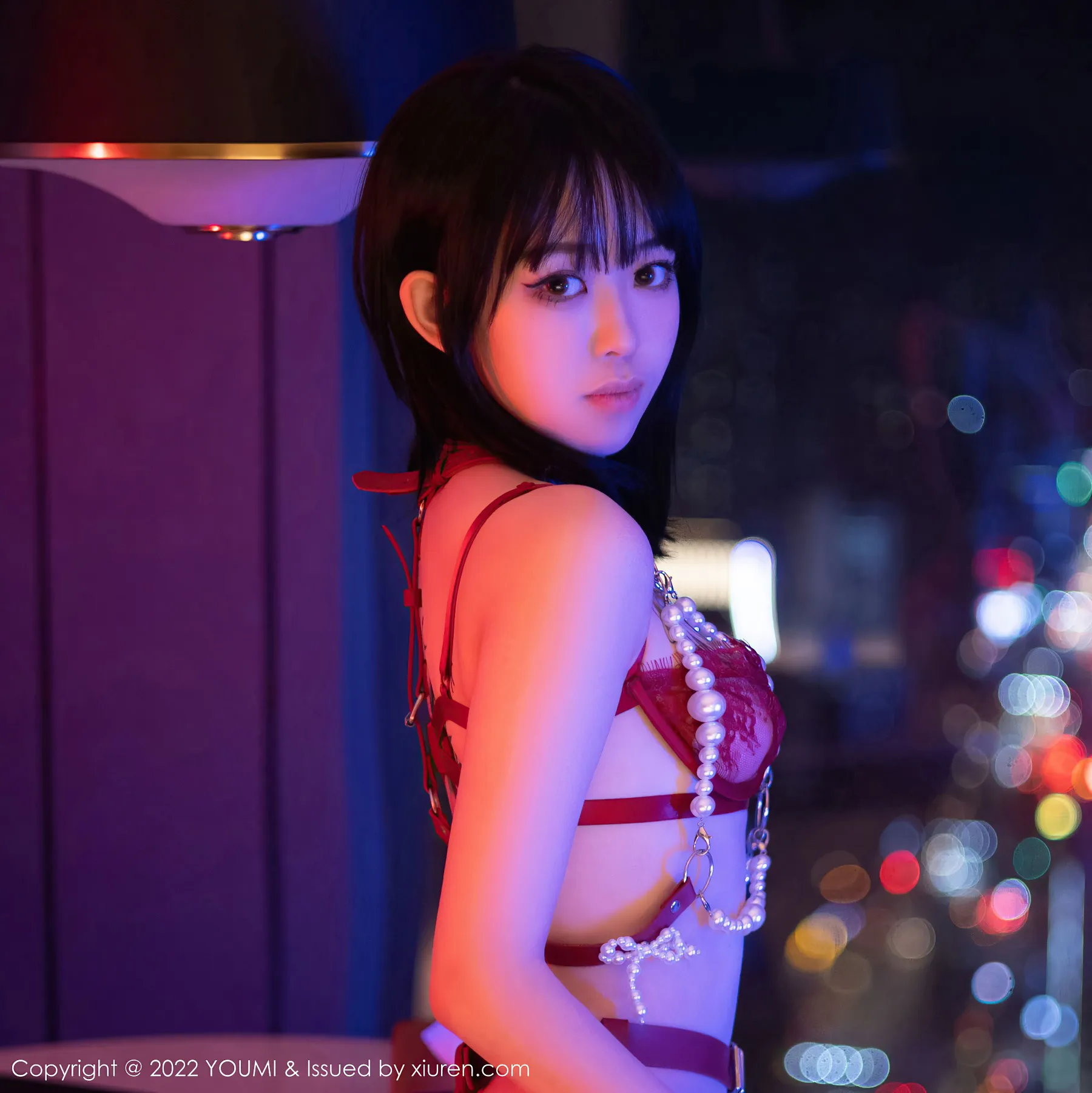  秀人网 No.4805 奶瓶. 制服情调美臀写真第20张