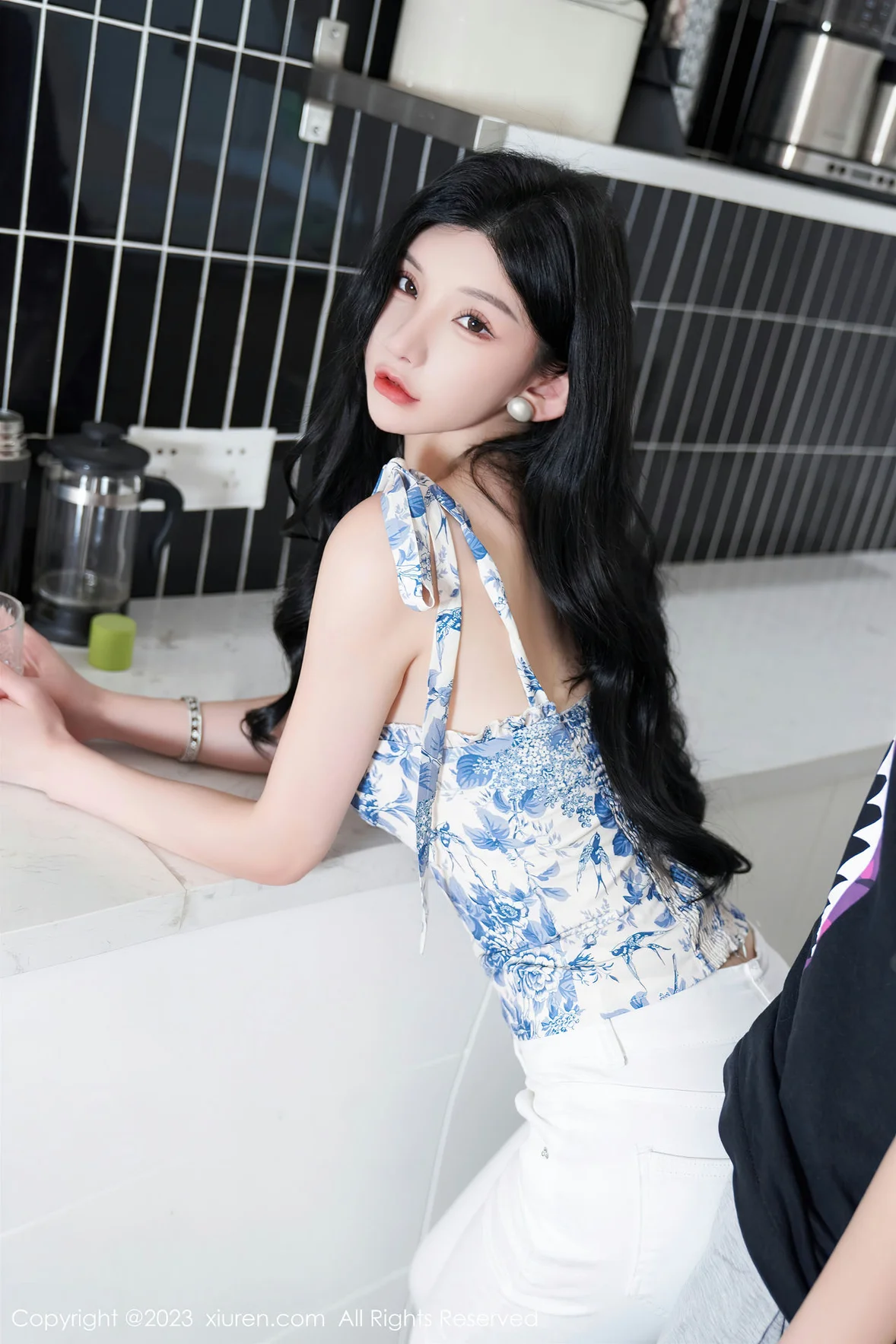  XiuRen 秀人 No.7225 周于希Sally 主题《可以给我你的微信嘛？》厦门旅拍 [103P]第9张