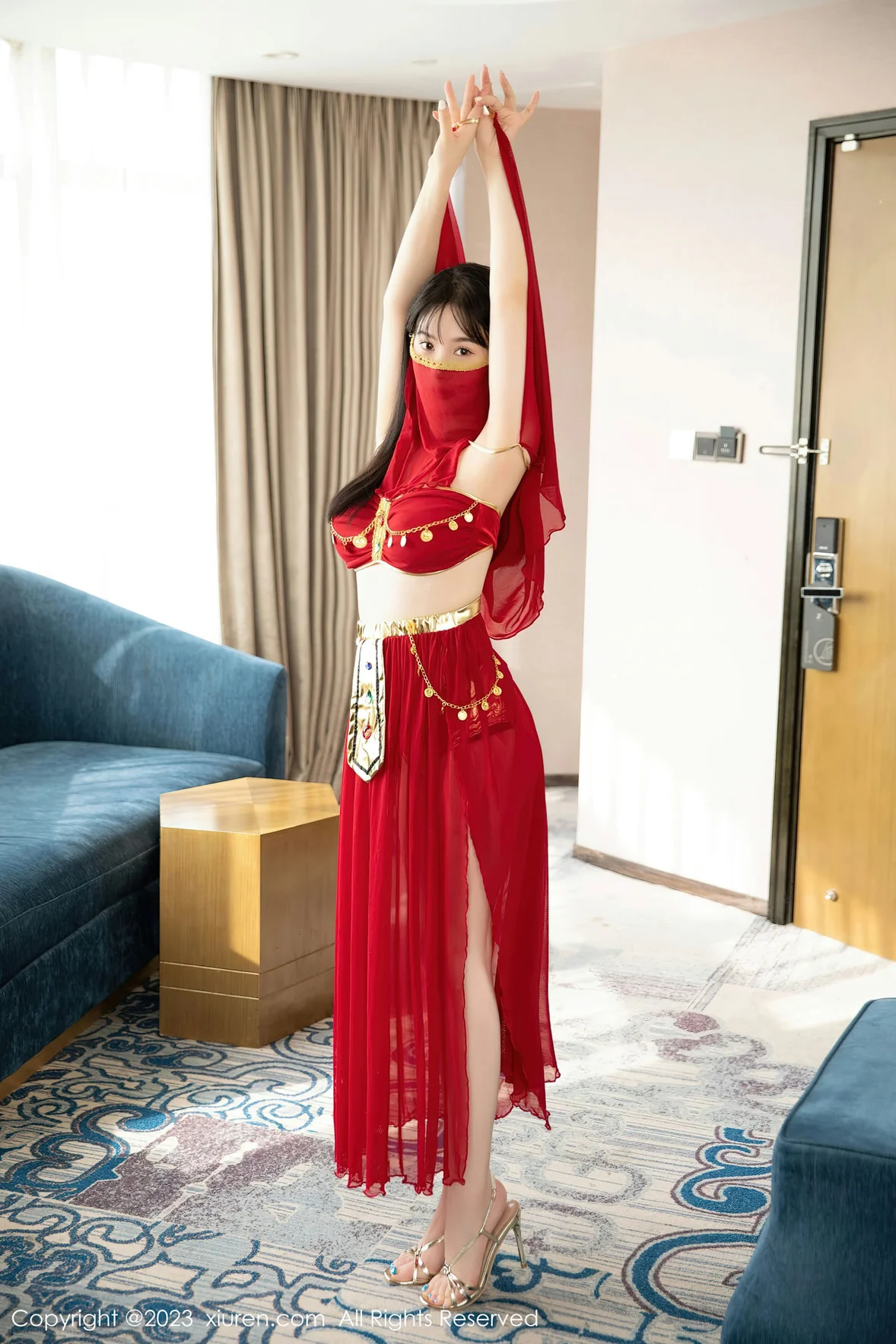  XiuRen 秀人 No.7103 柚琪Rich 红色西域舞服性感写真 [74P]第1张