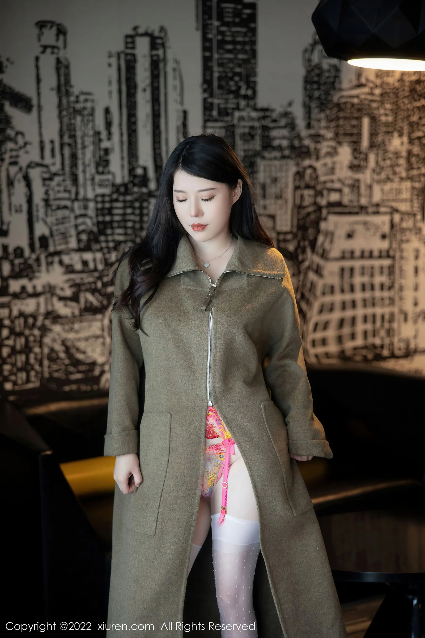  秀人网 No.5723 白茹雪 丰腴美臀第24张