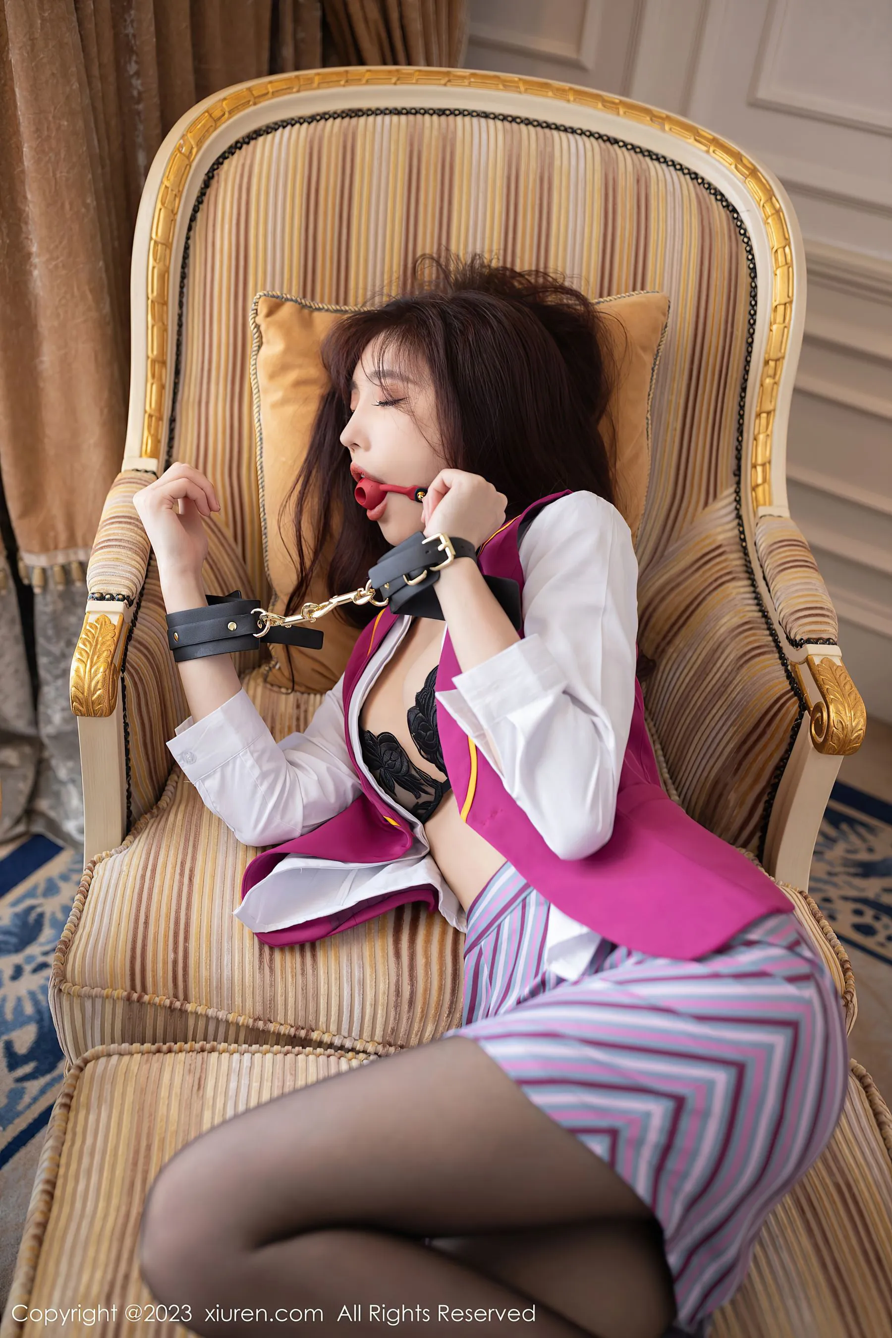  秀人网 No.6573 陆萱萱 制服美腿第22张