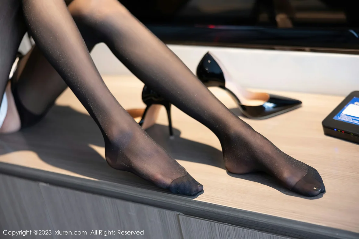  XiuRen 秀人 No.6847 程程程- 魅惑黑丝海南岛旅拍22 [84P]第6张