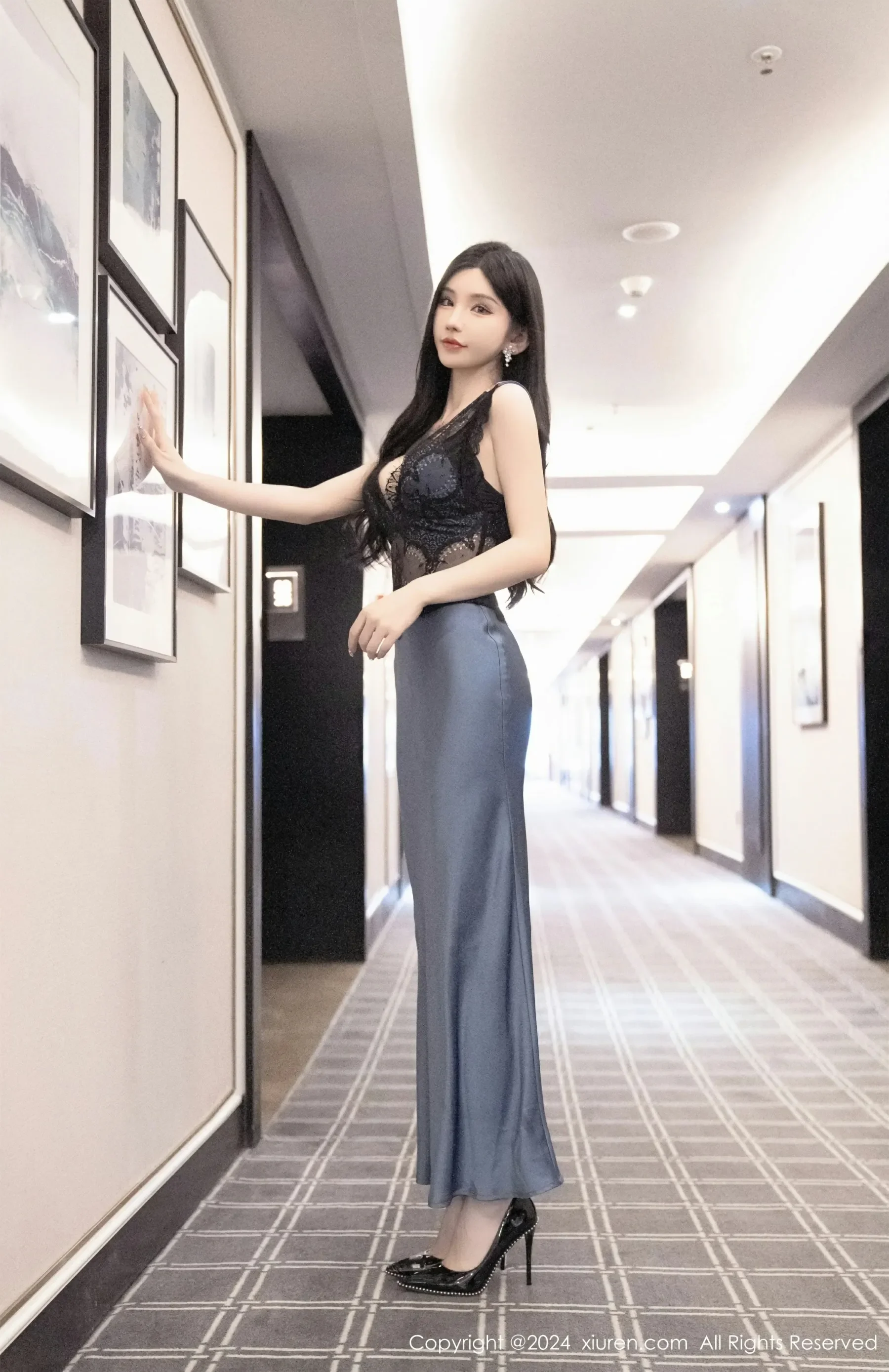  XiuRen 秀人 No.8242 周于希Sally [82P]第7张