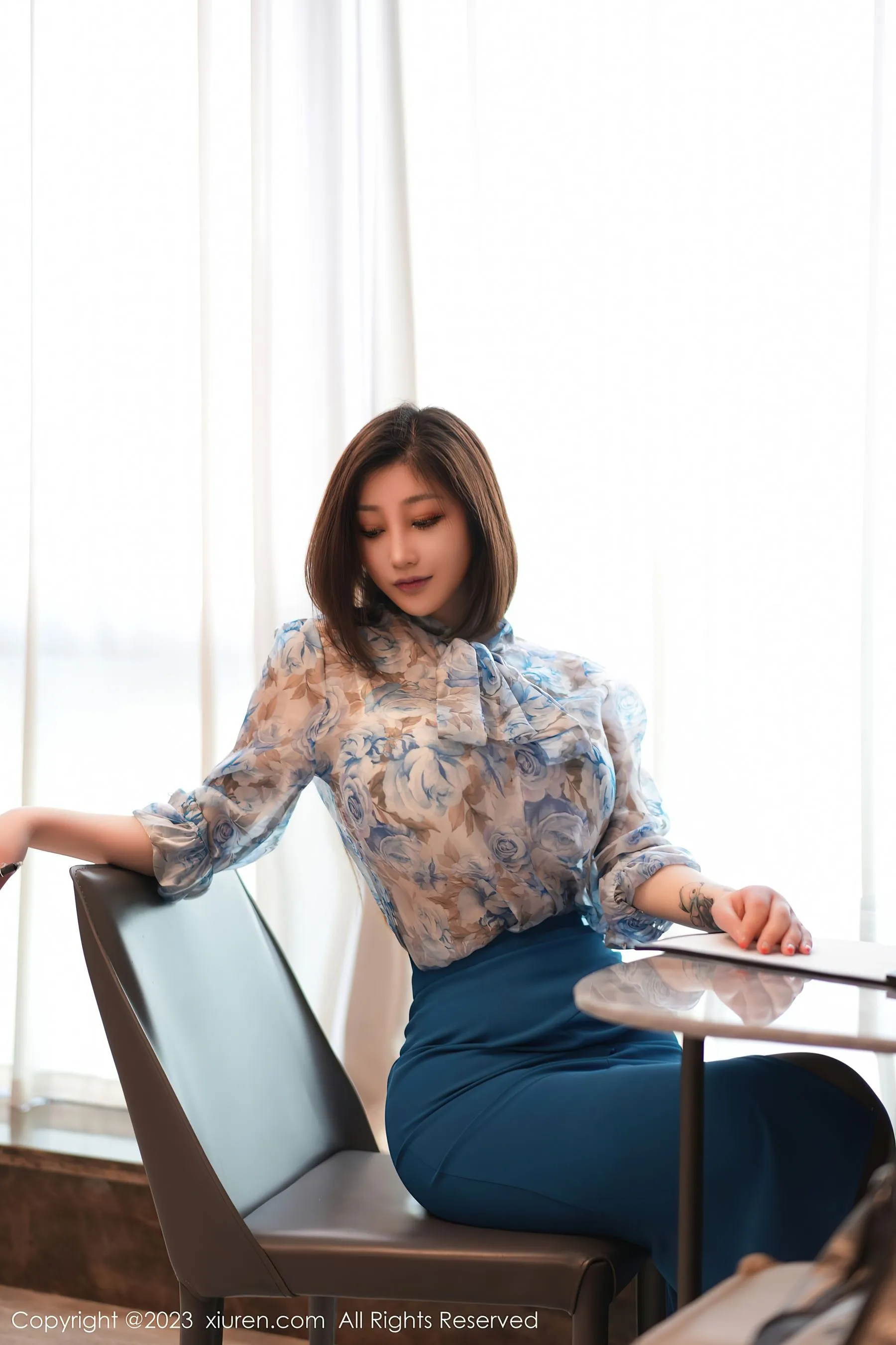  秀人网 No.6657 妲己_Toxic 黑丝美臀第14张