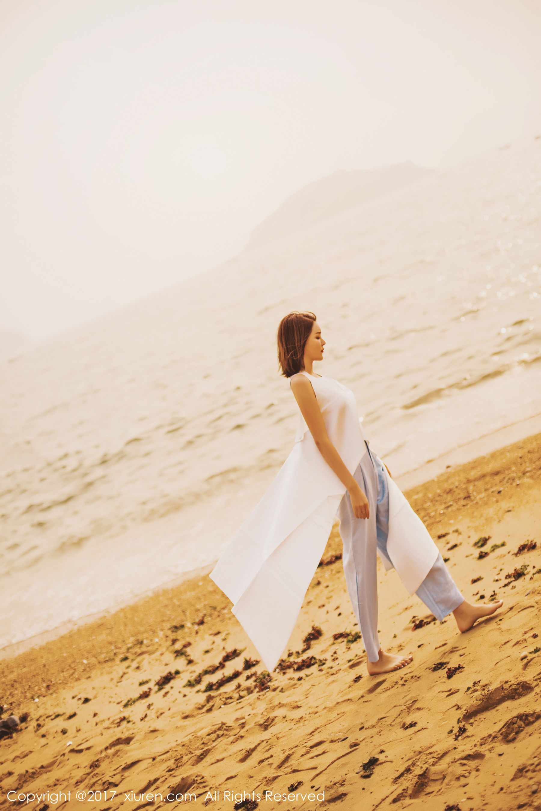 廿十(凯竹)《海边唯美风+性感室内》 秀人 NO.879第7张