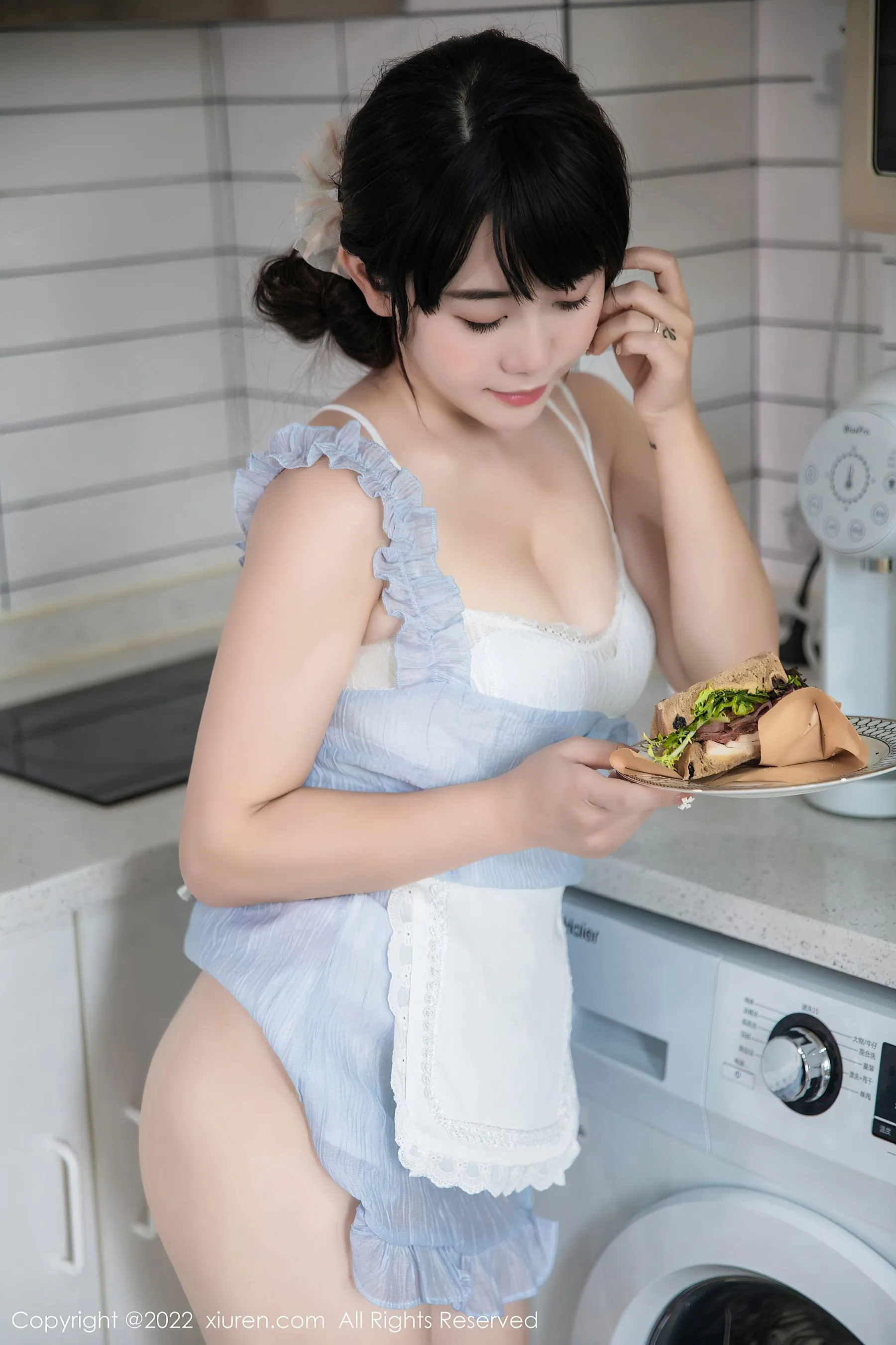  秀人网 No.5834 严利娅Yuliya 丰腴美臀第21张