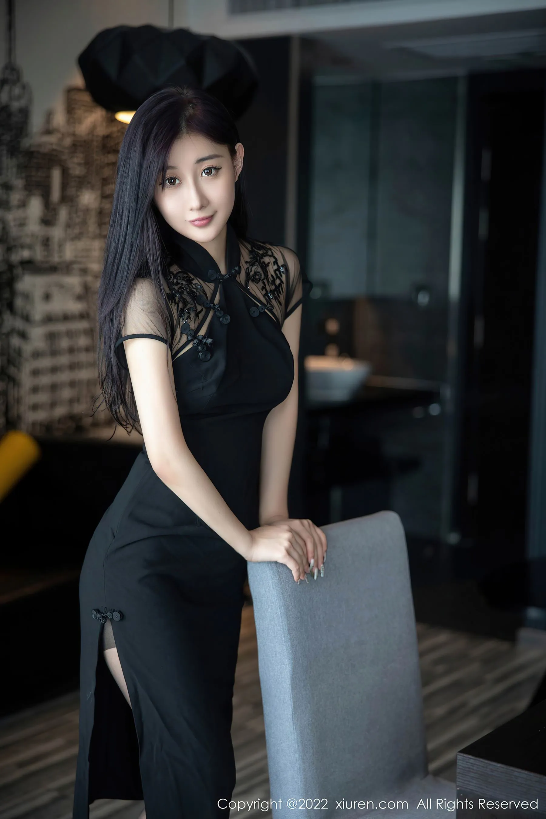  秀人网 No.5691 顾楚楚Maily 黑丝美腿第18张