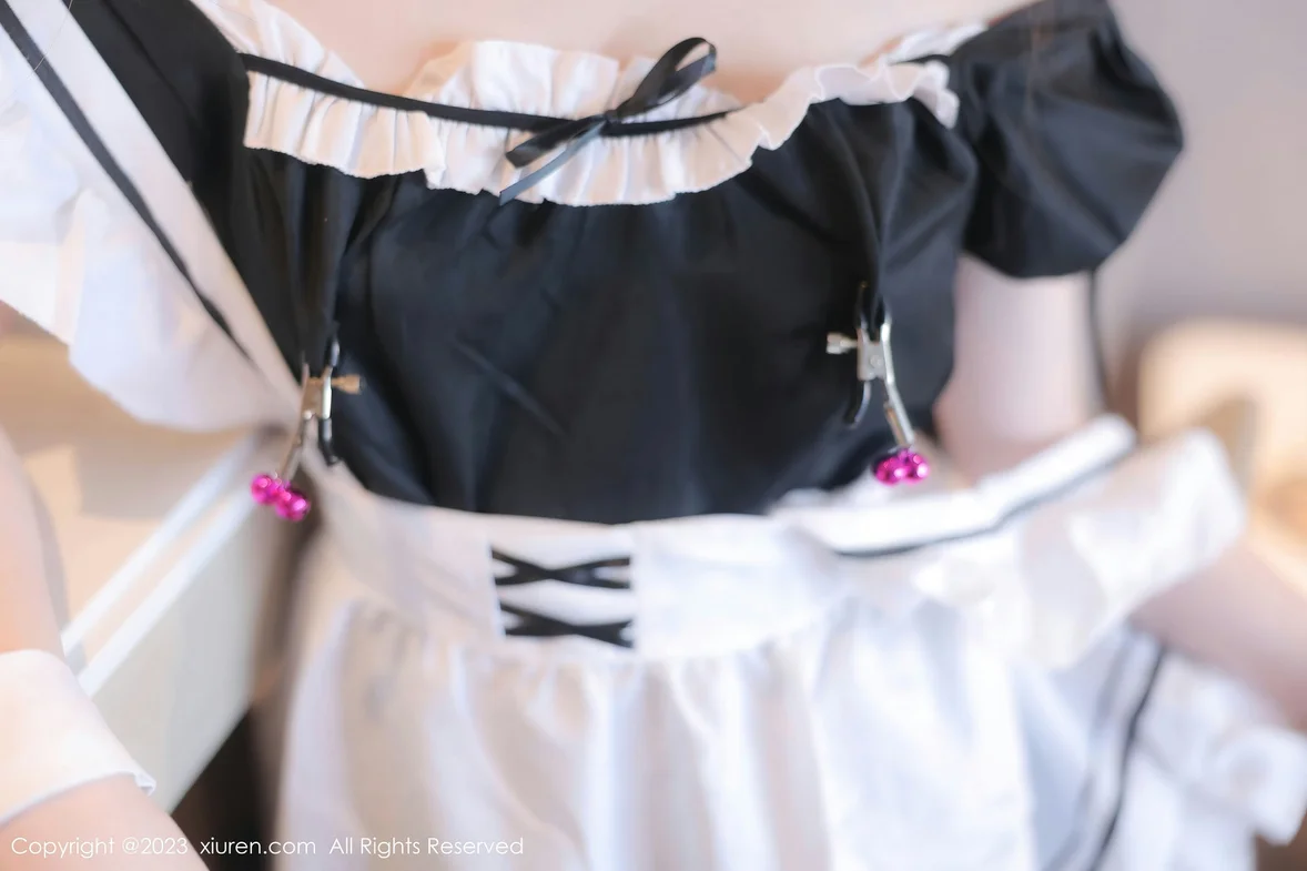  XiuRen 秀人 No.7034 林悠悠 黑色女仆性感写真 [85P]第11张