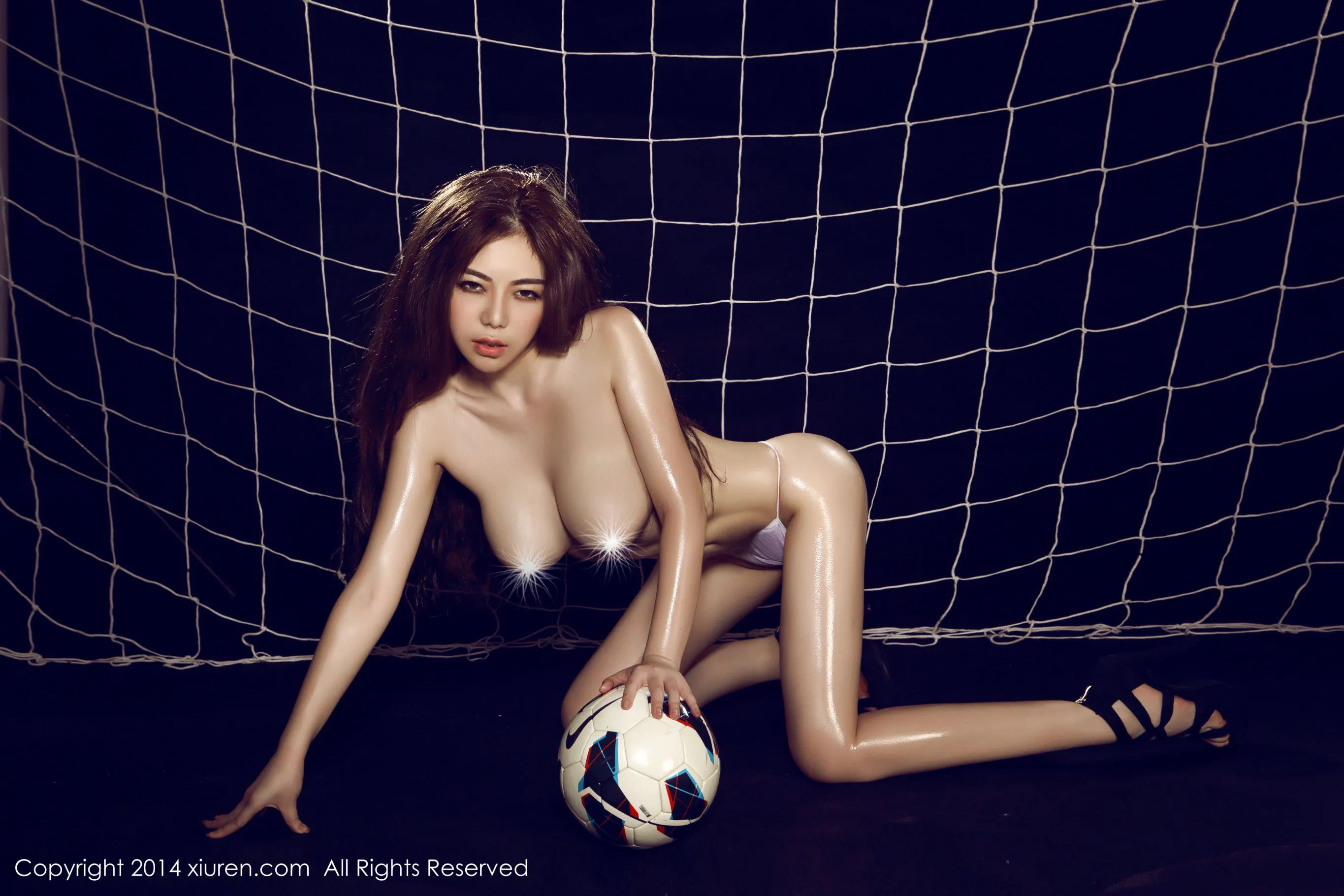 刘飞儿 《性感私房图片合集》 秀人网 No.154第17张