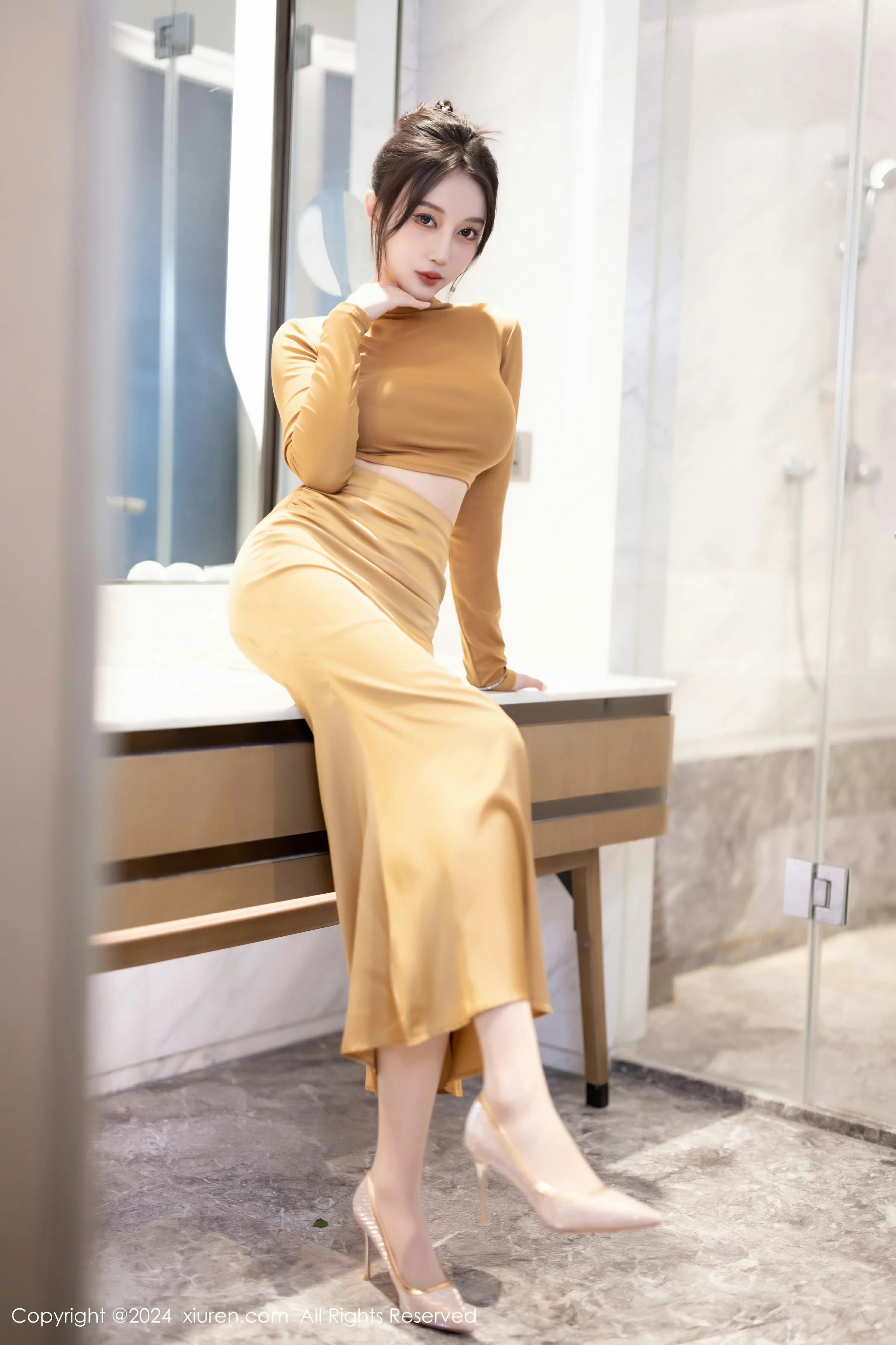  XiuRen 秀人 No.8574 玥儿玥 [81P]第2张