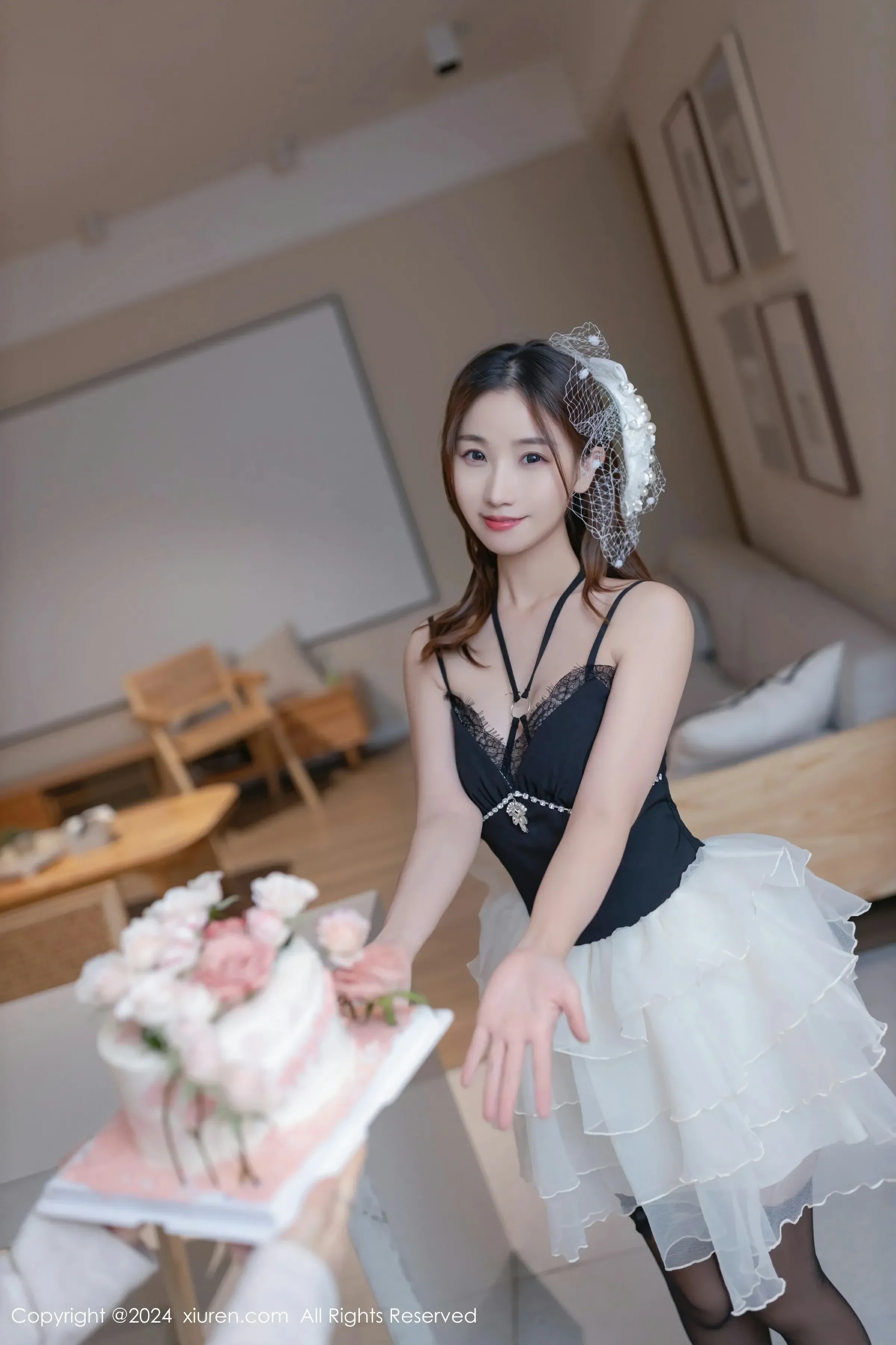  XiuRen 秀人 No.8398 杏子Yada [80P]第1张