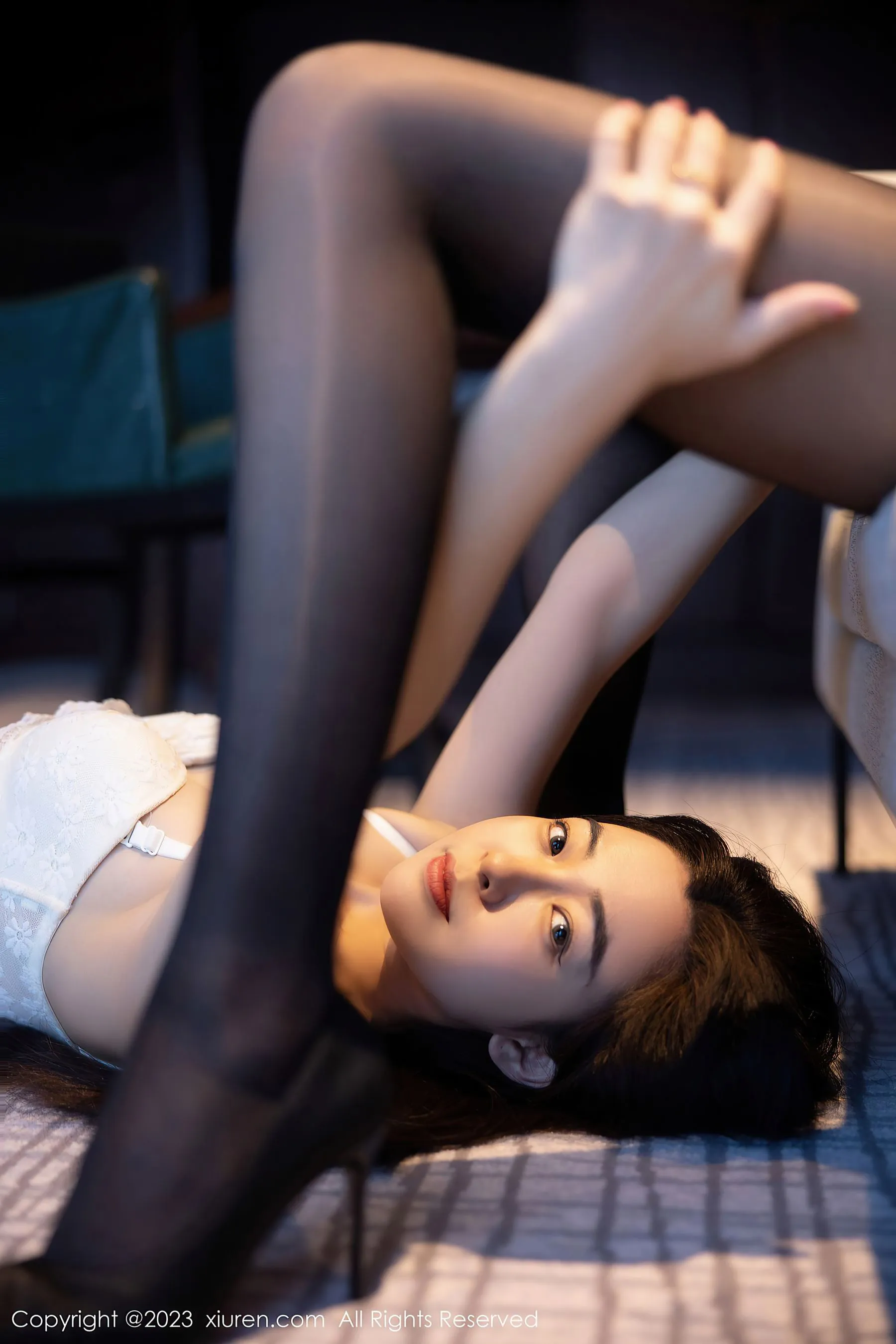  秀人网 No.6279 星子柒kiki 黑丝美腿第22张