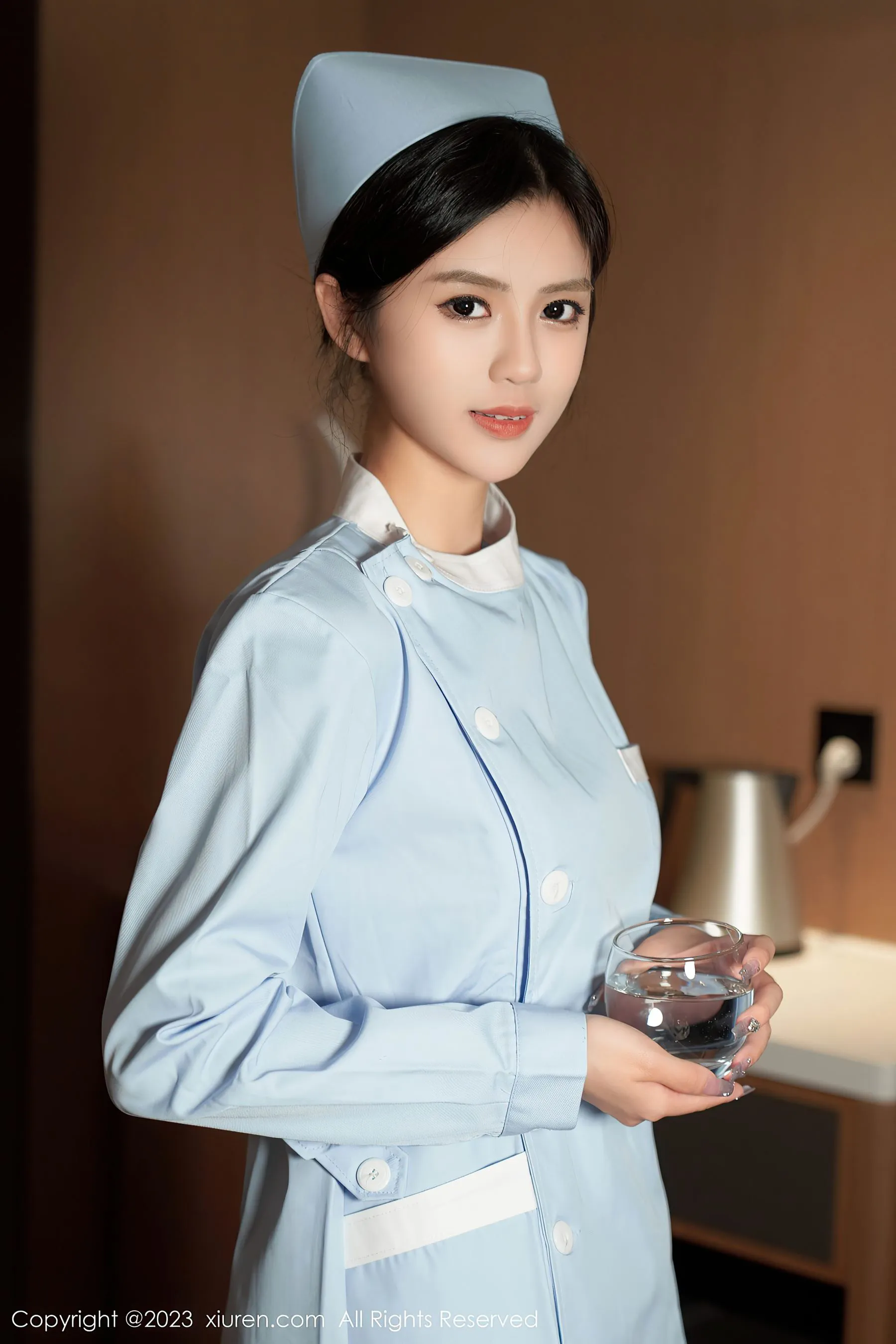  秀人网 No.6745 浅浅Danny 护士服美腿第23张