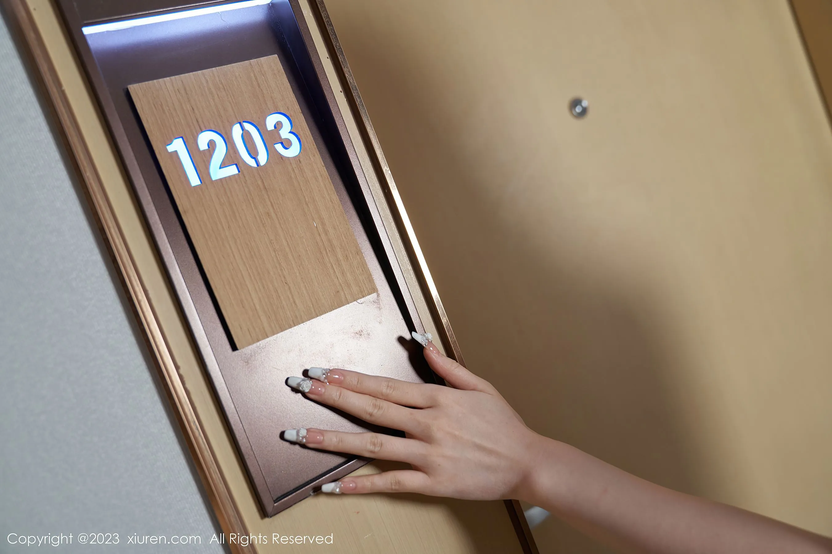  秀人网 No.6731 周于希Sally 牛仔裤美臀第2张