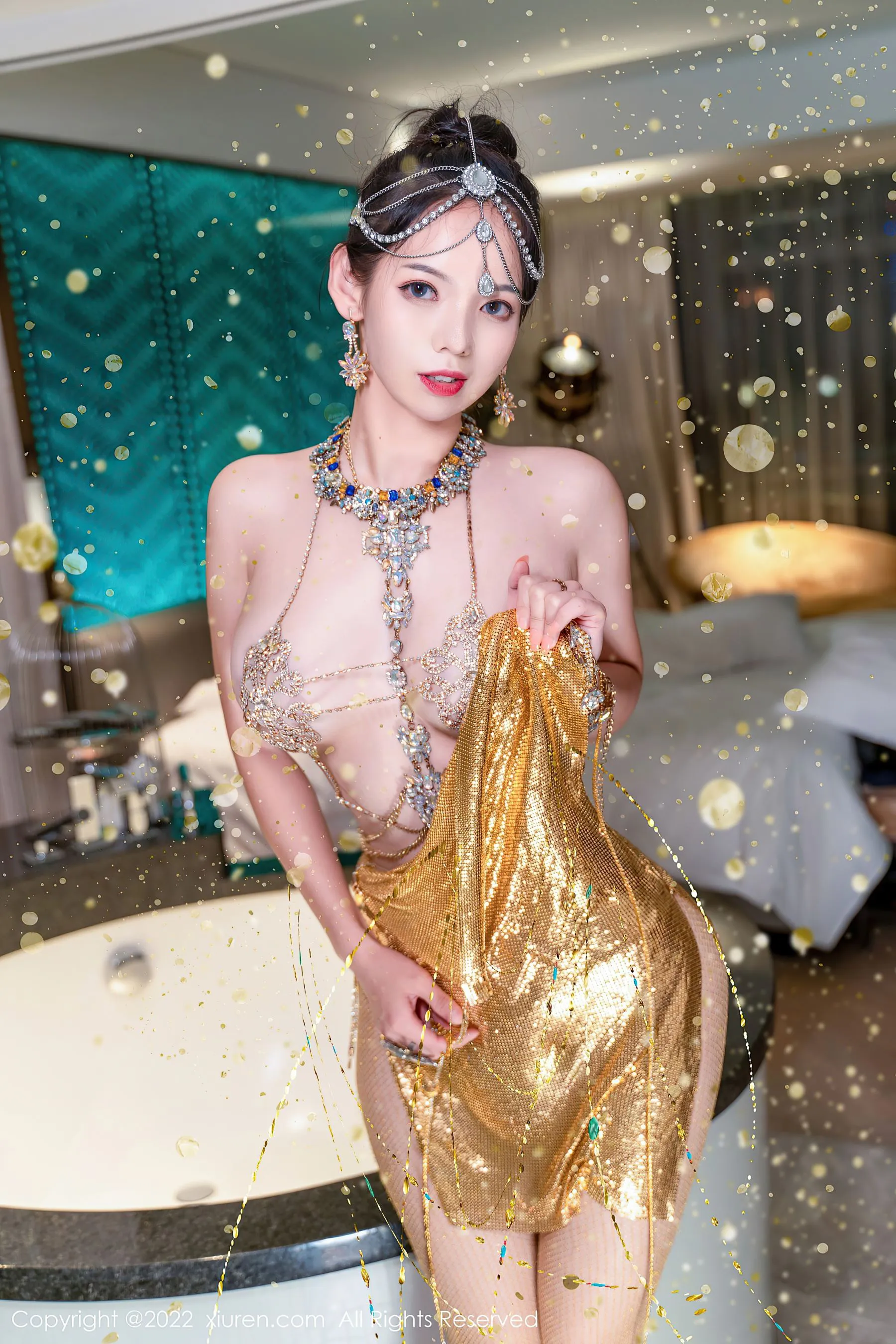  秀人网 No.5559 大美妞儿 美腿丰腴第20张