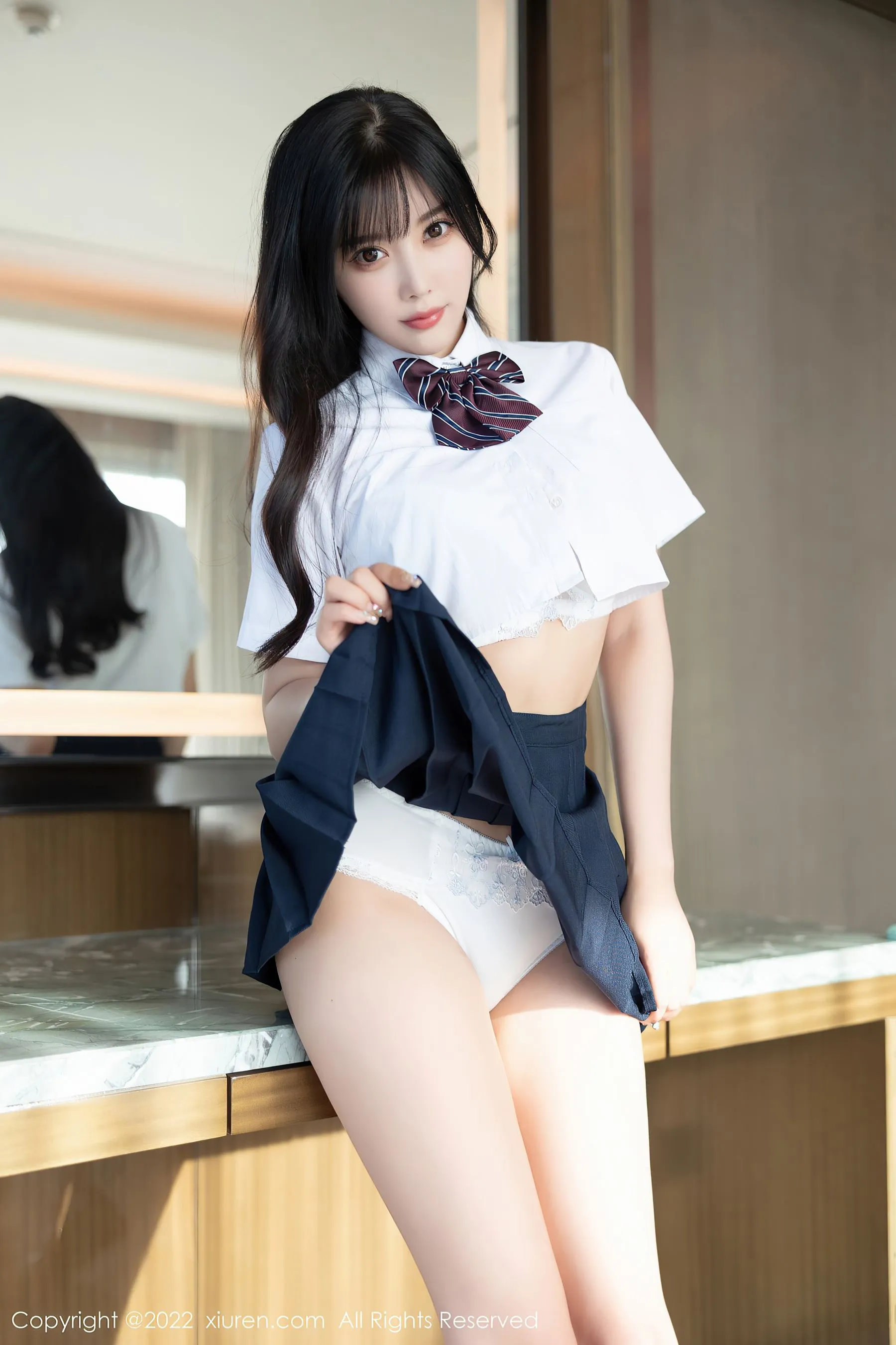  秀人网 No.5338 杨晨晨 校园制服诱惑第2张