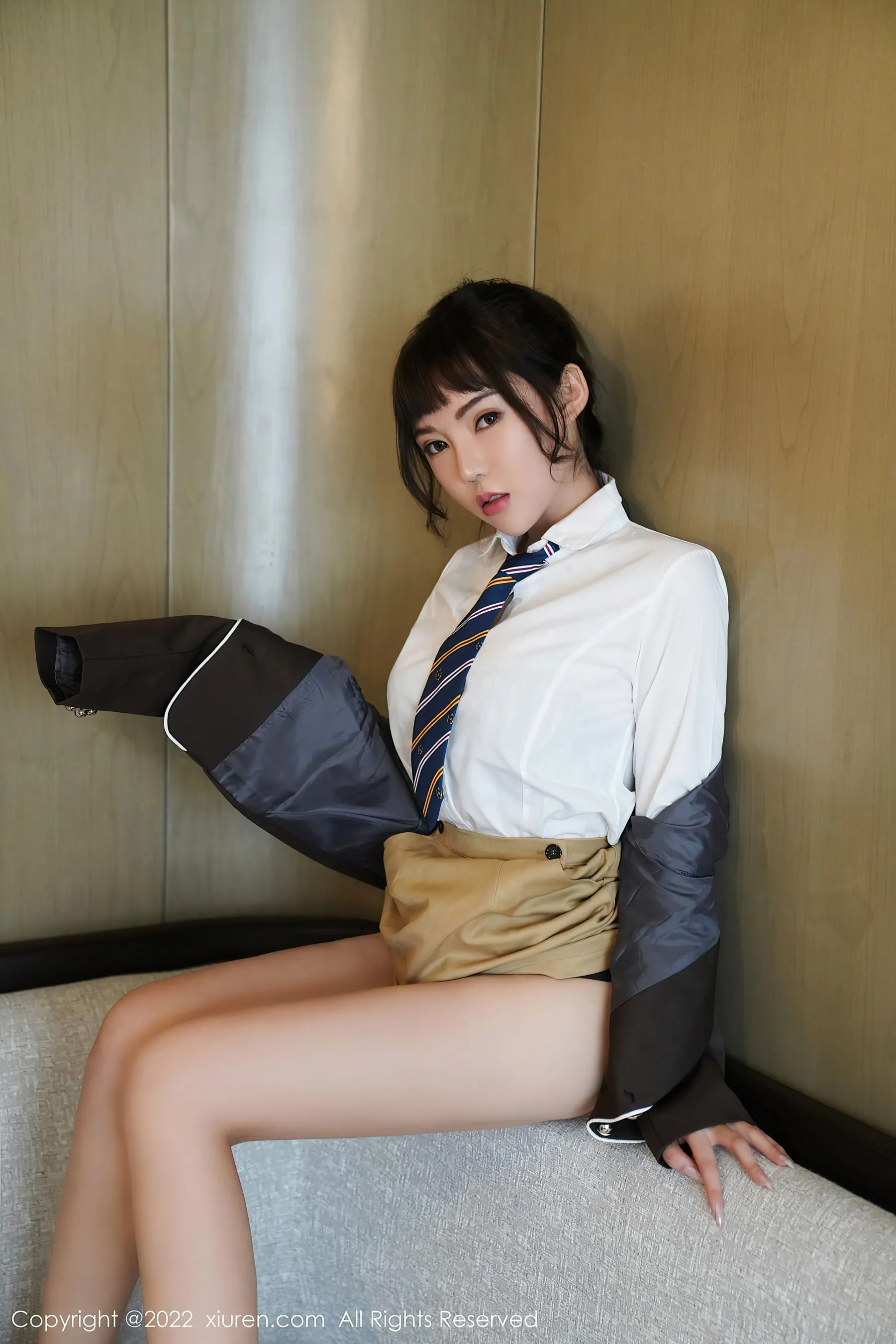  秀人网 No.4937 萌汉药baby 白T美臀第17张