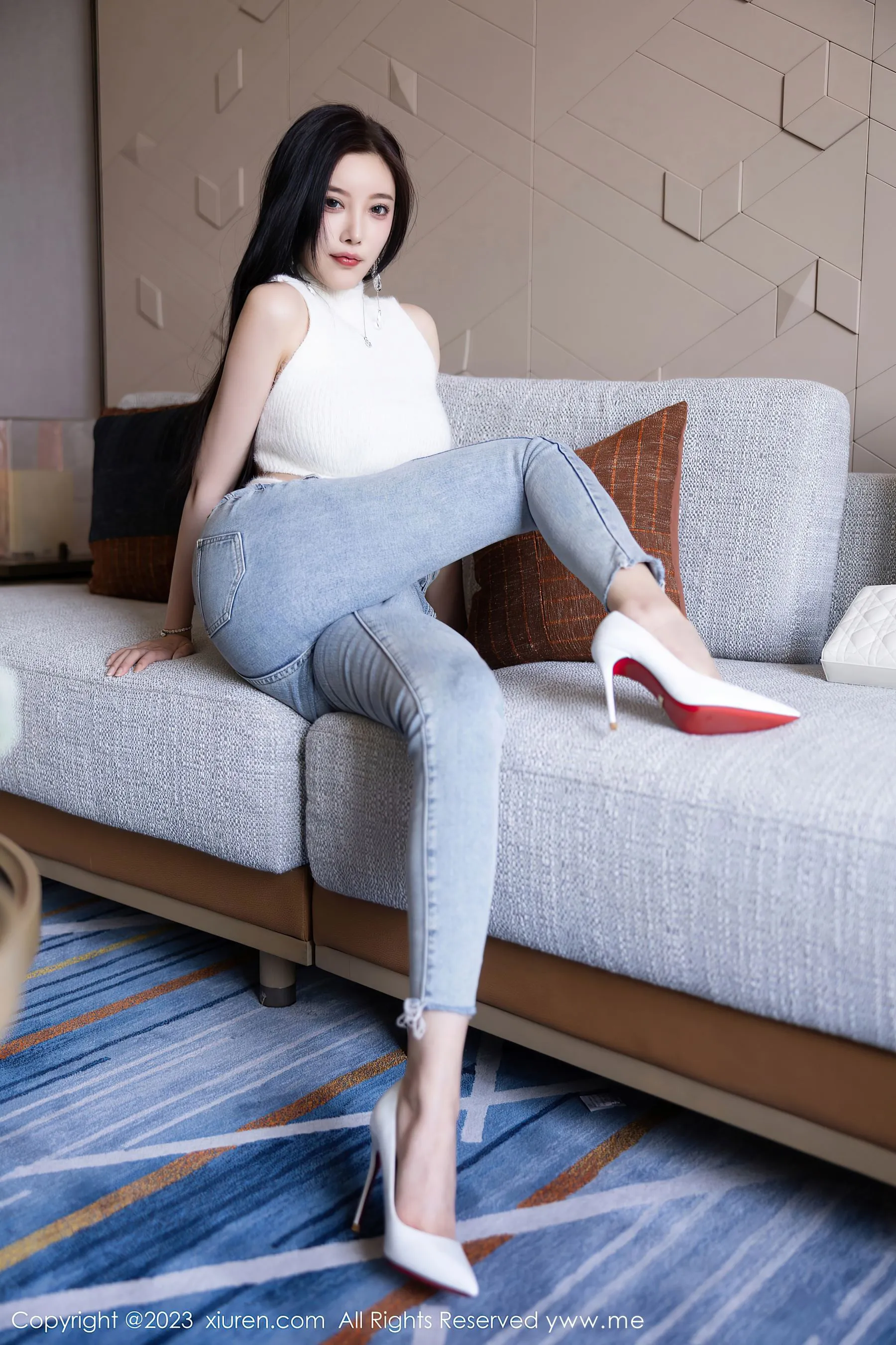  秀人网 No.6377 杨晨晨Yome 牛仔裤美臀第23张