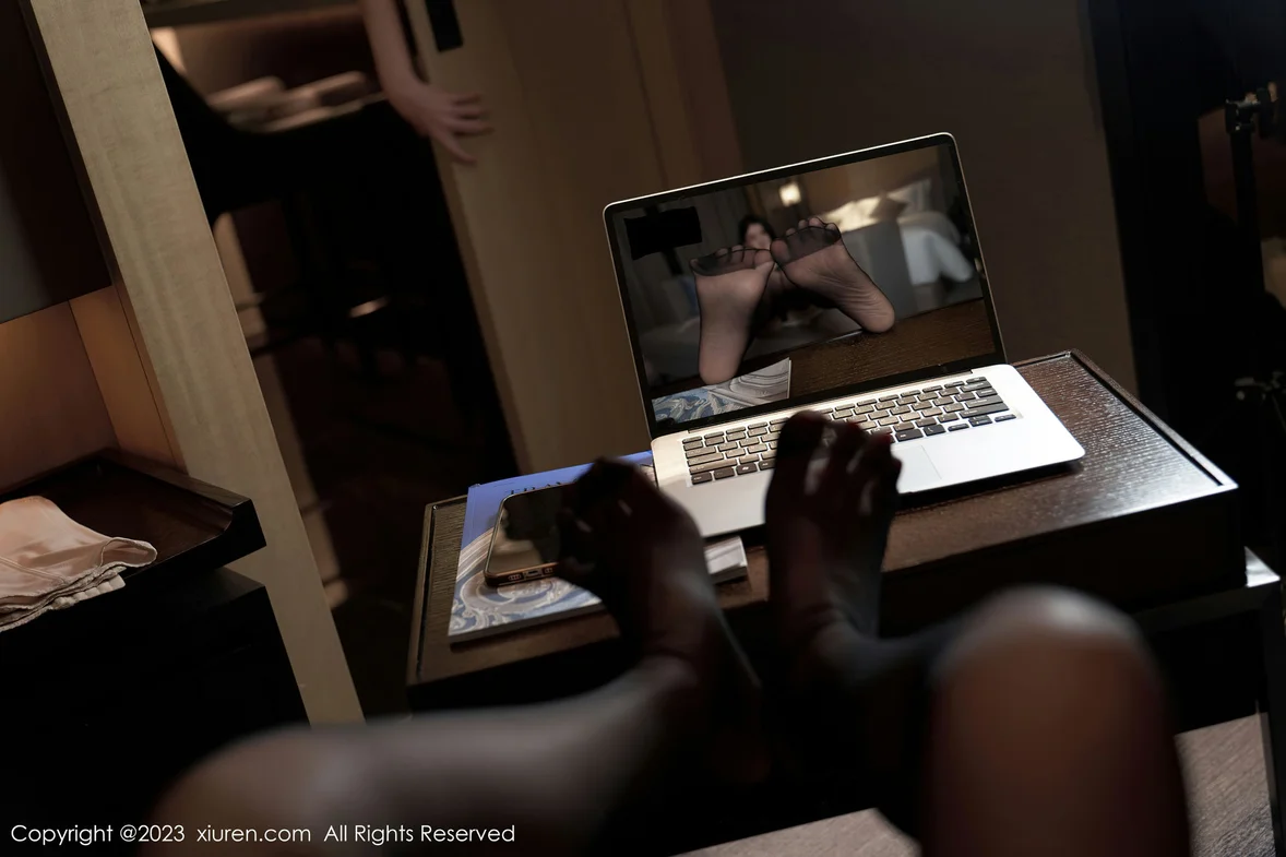  XiuRen 秀人 No.7009 周于希Sally 主题《和你的视频夜》心愿旅拍 [103P]第11张