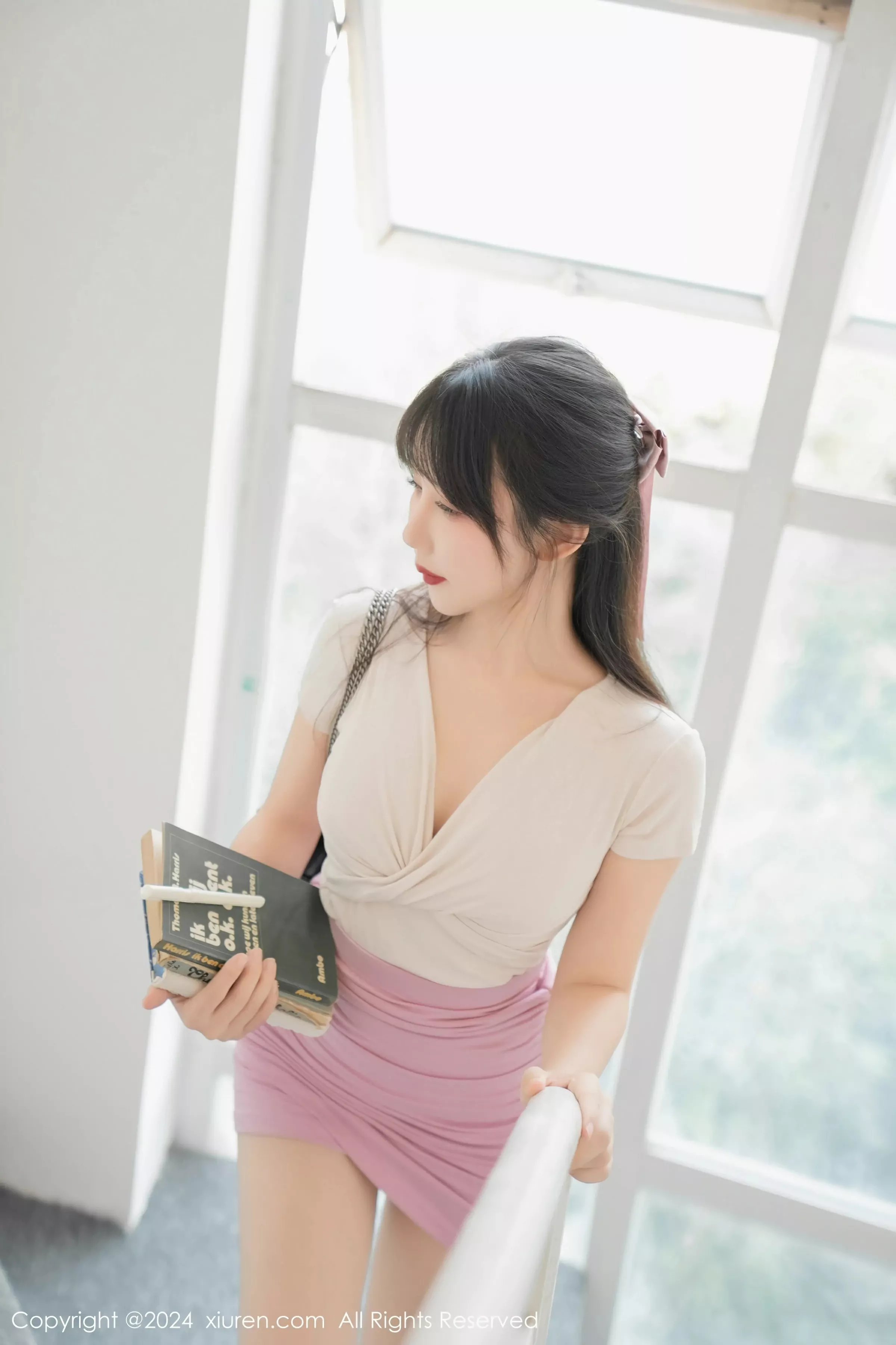  XiuRen 秀人 No.8112 波巧酱 [85P]第5张