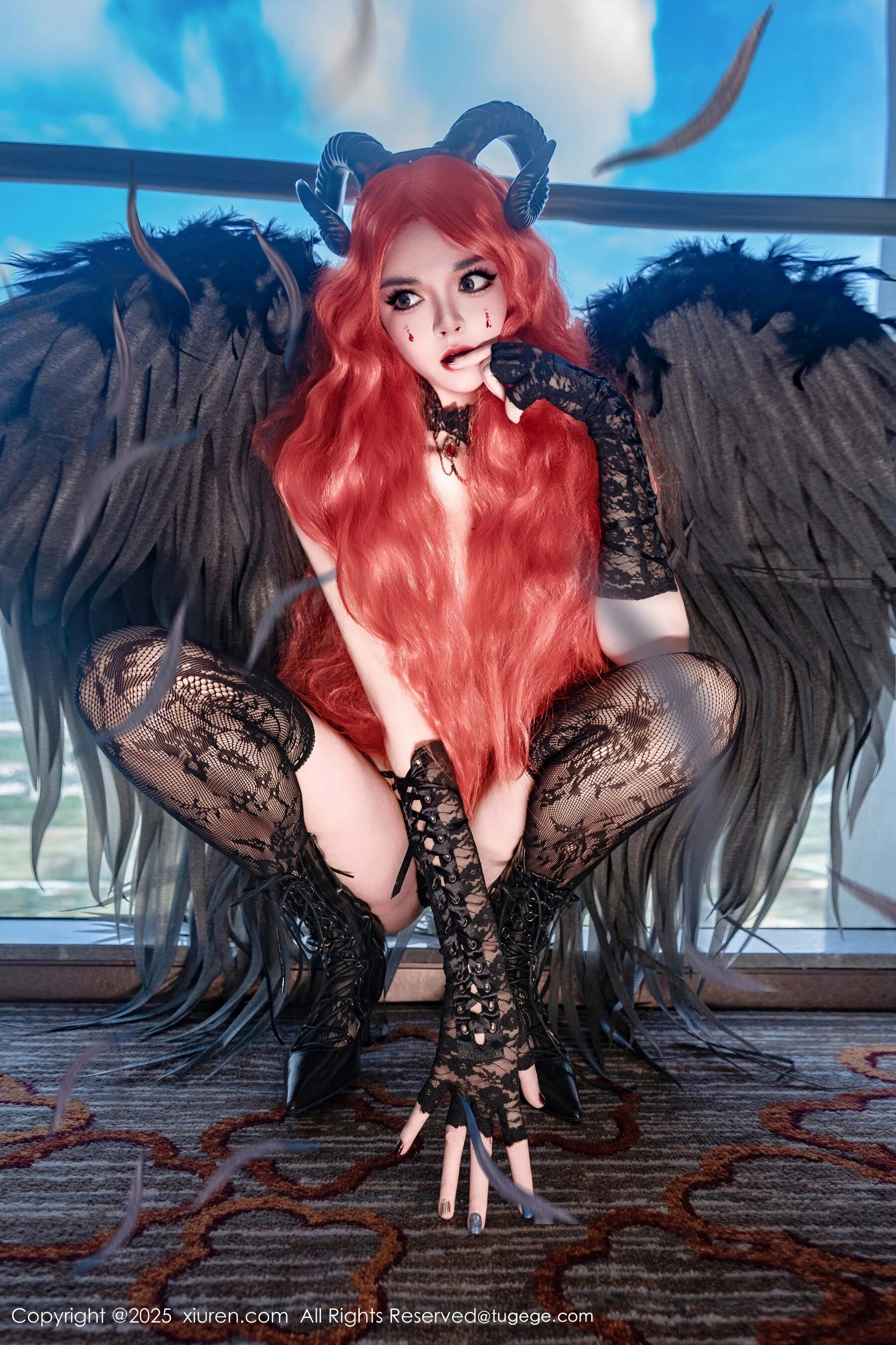  秀人网 伊丽莎有点白 Vol.10994 [66P]第1张