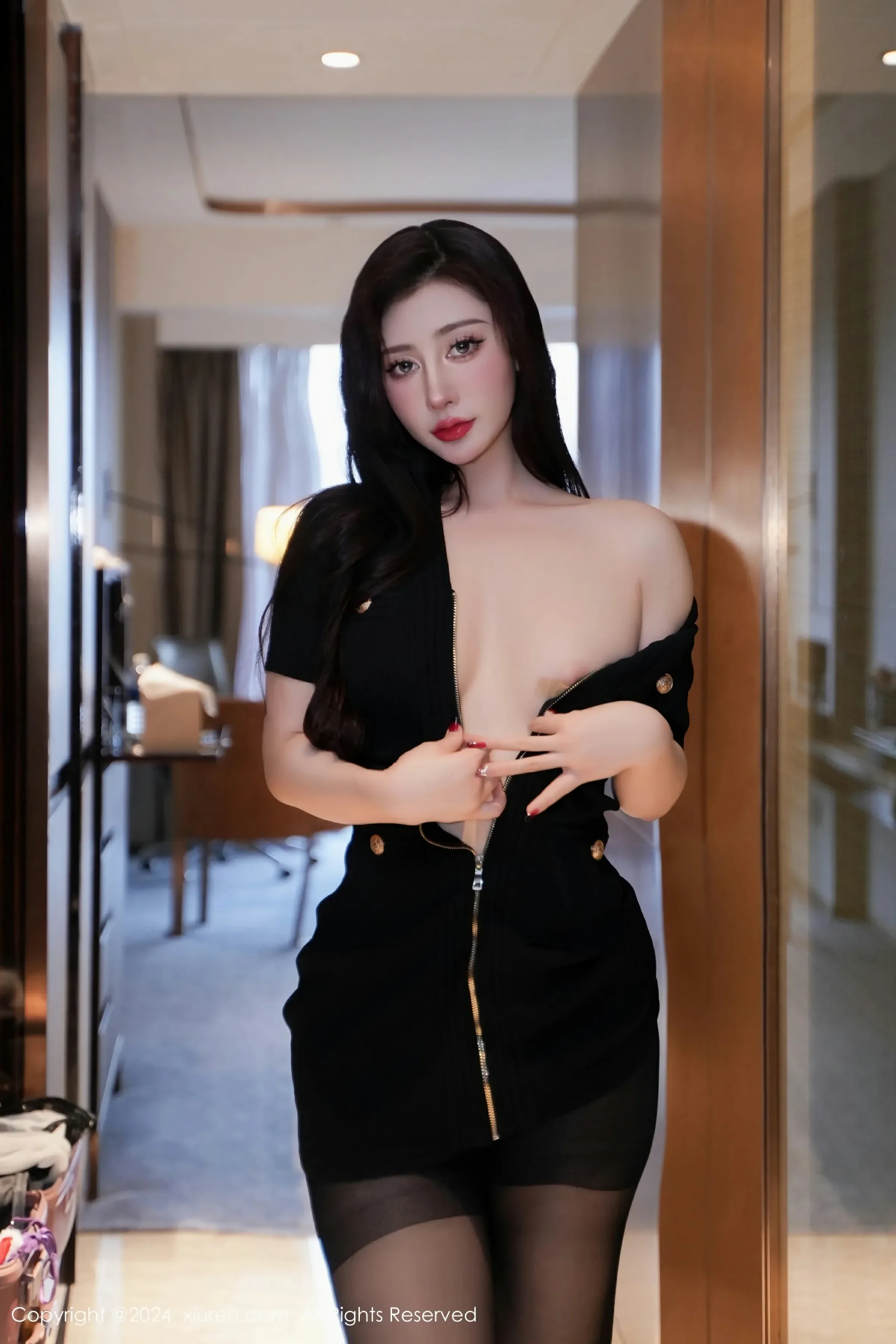  XiuRen 秀人 No.8170 蕾蕾醒了没 [80P]第10张